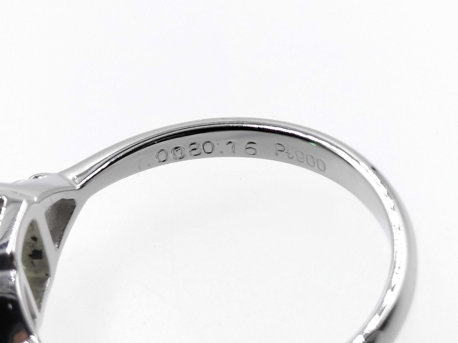 D1.008ct FD0.16ct PT900 4.2g Ring 
