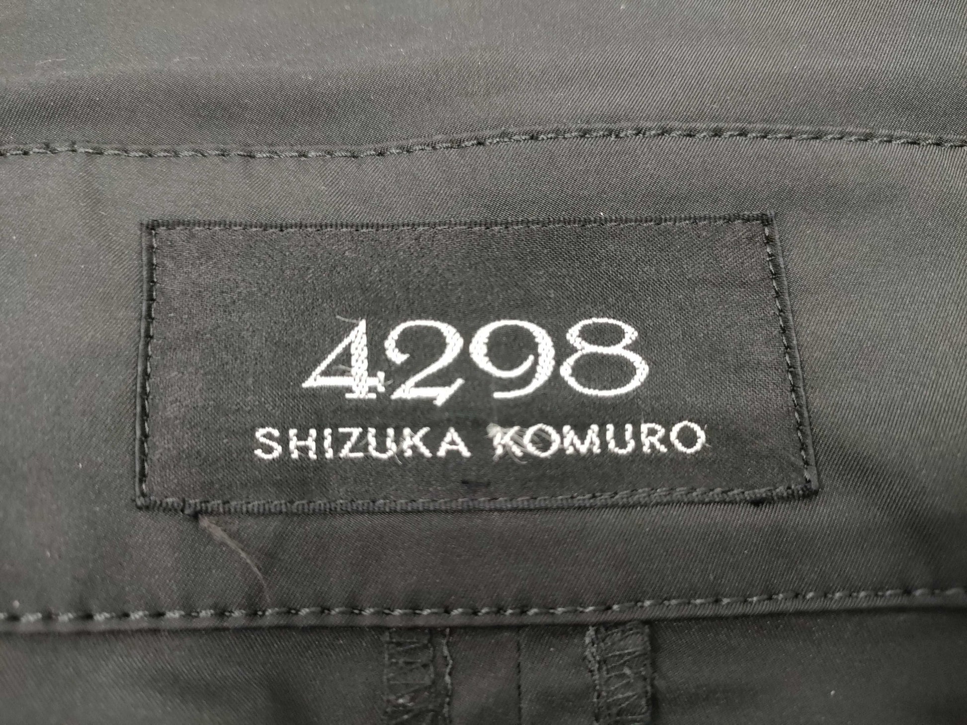 SHIZUKA KOMURO Coat Coat
