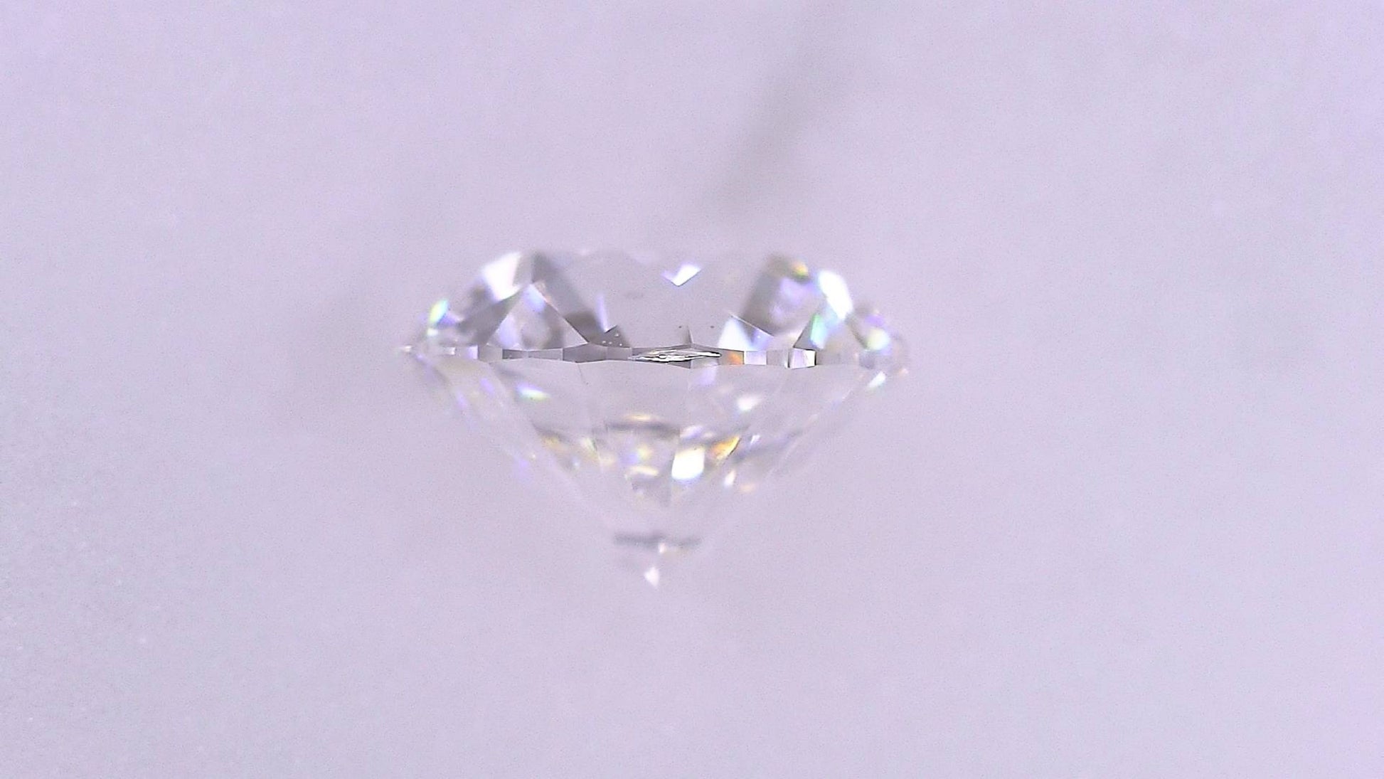 0.305ct D VS-2 VERY GOOD/GD/GD NONE NATURAL 4.24-4.29X2.74mm Loose Diamond