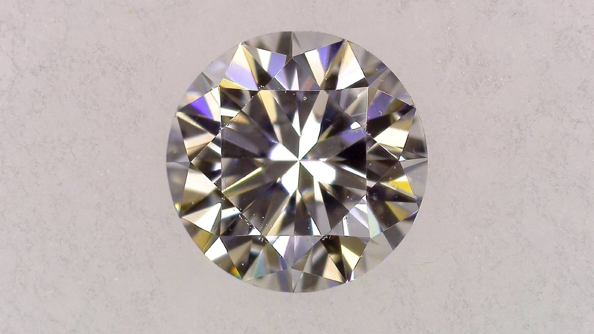 0.313ct F VS-1 Very Good/Gold/Gold None Natural 4.36-4.38 x 2.71mm Loose Diamond