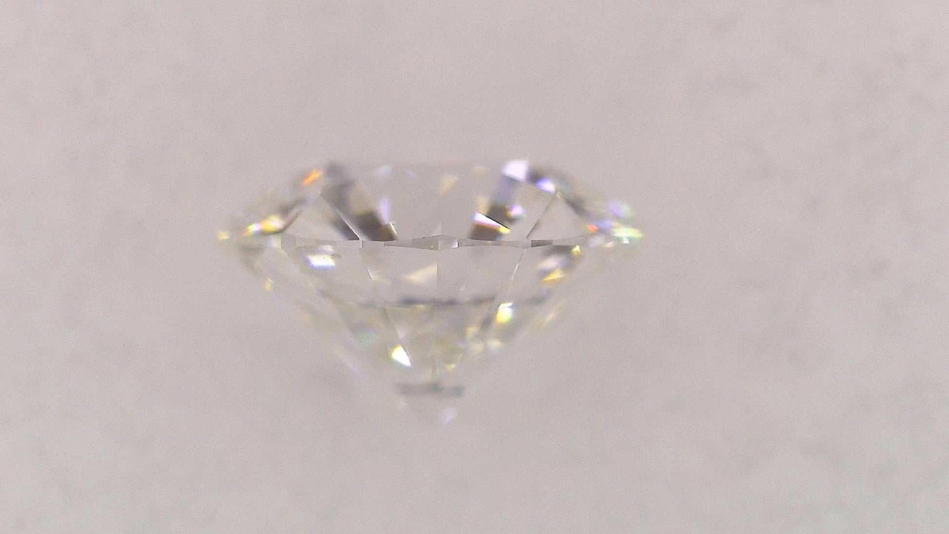 0.313ct F VS-2 Very Good/Gold/Gold None Natural 4.37-4.42 x 2.75mm Loose Diamond