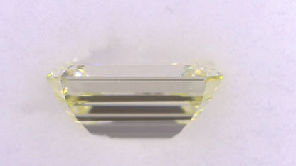1.504ct UNDER N)VERY LIGHT YELLOW VS-1 ****/GD/GD STRONG BLUE NATURAL 7.87-5.45X3.62mm EM Diamond Loose