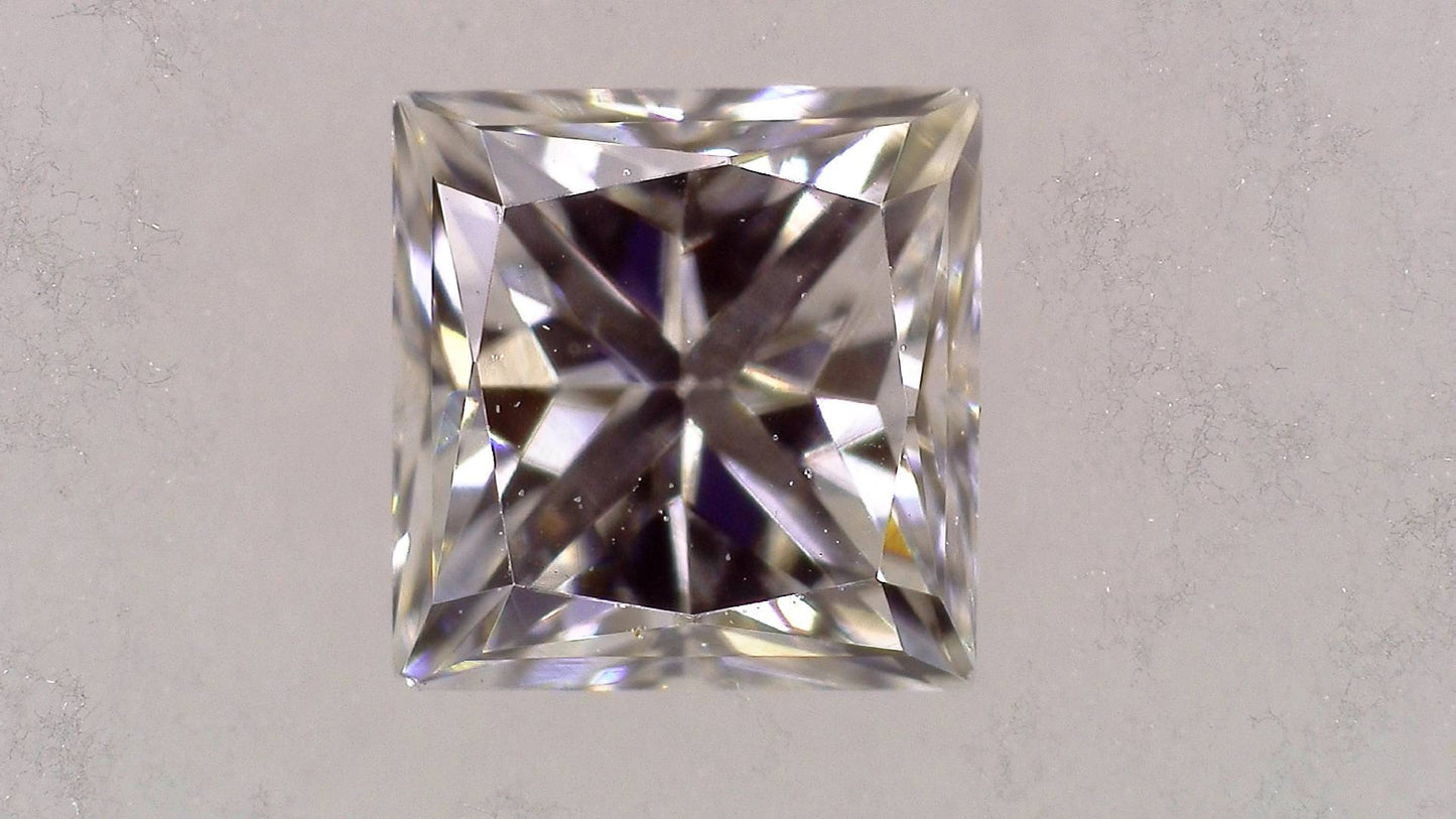 0.219ct G VS-1 ****/GD/GD NONE NATURAL 3.25-3.17X2.52mm SQ Loose Diamond