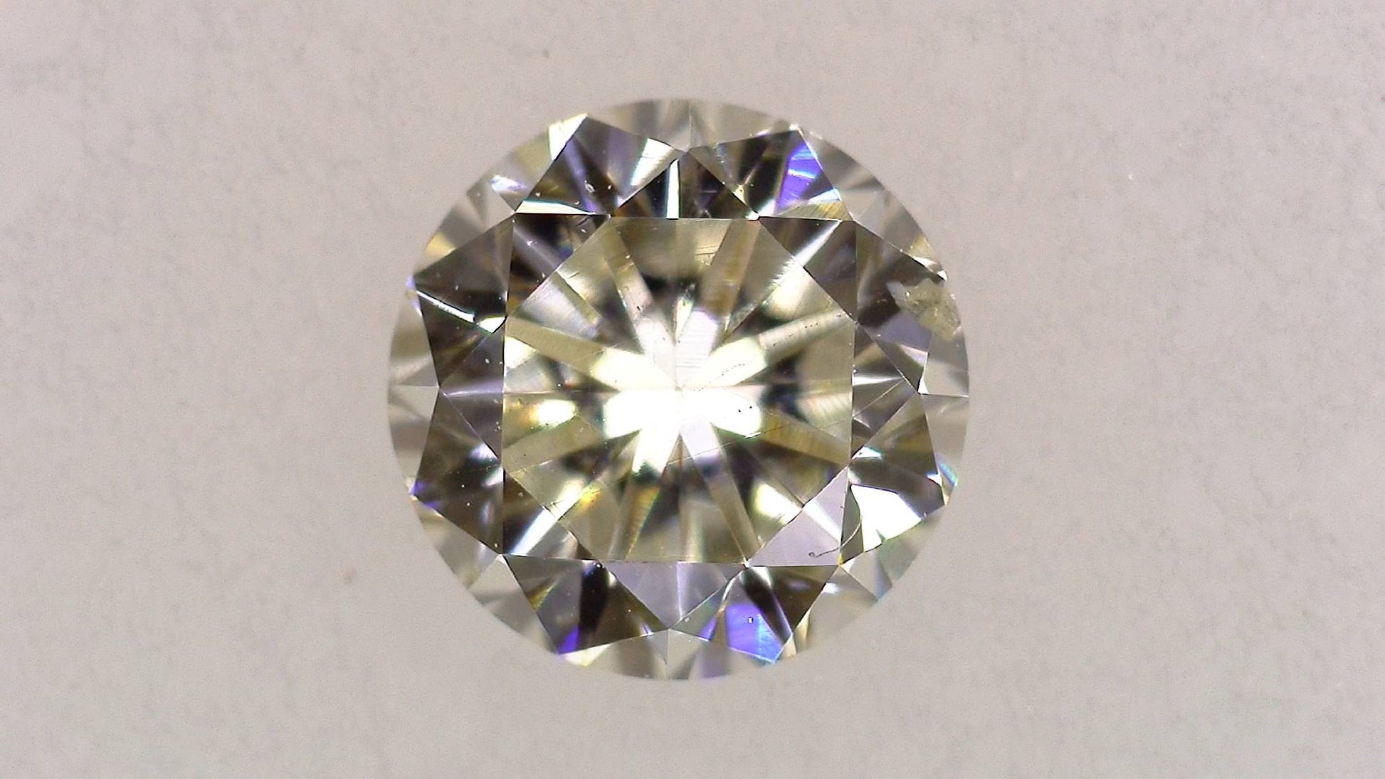0.375ct K SI-2 FAIR/GD/FR MEDIUM BLUE NATURAL 4.54-4.56X2.85mm Loose Diamond