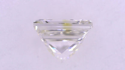 0.431ct J VS-2 ****/GD/GD MEDIUM YELLOWISH GREEN NATURAL 4.32-3.73X3.22mm RCT Diamond Loose