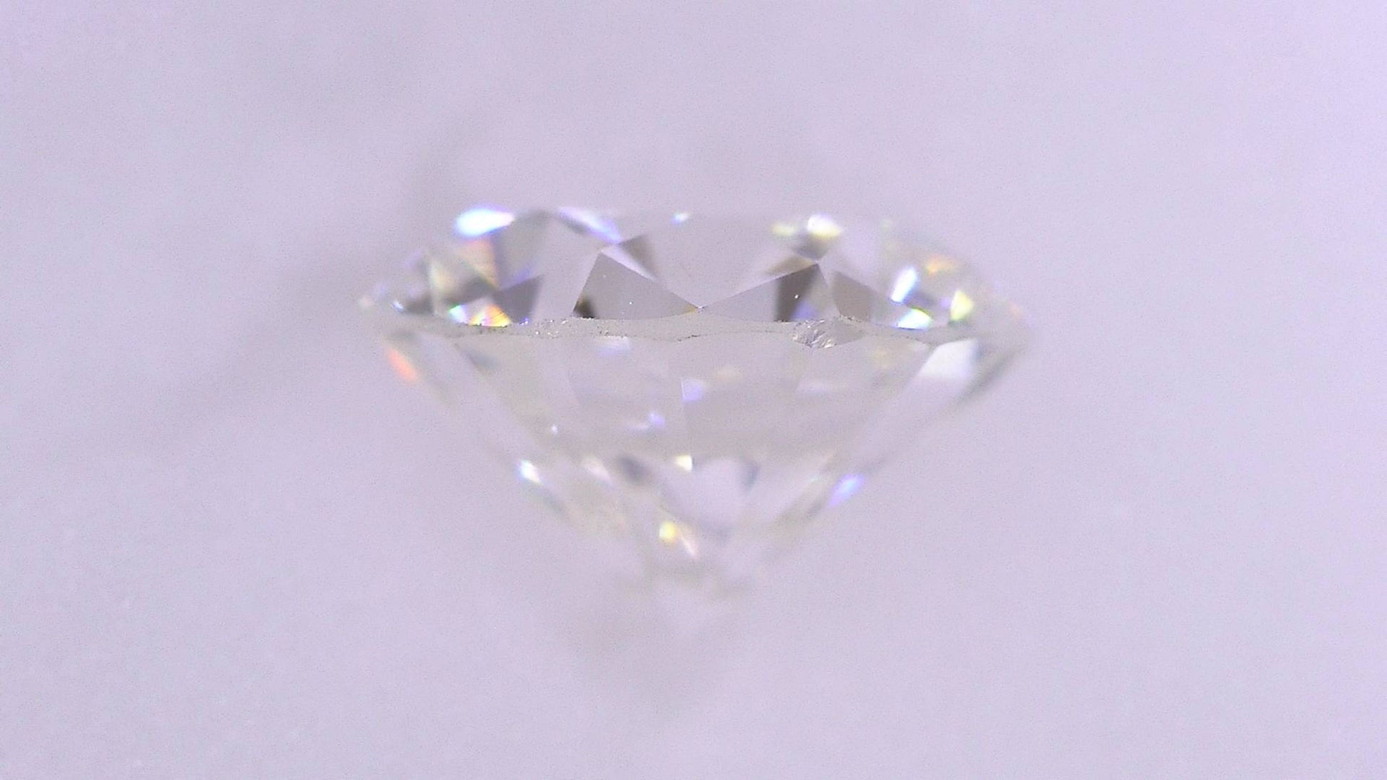 0.646ct G VS-1 GOOD/GD/FR NONE NATURAL 5.48-5.53X3.47mm Loose Diamond