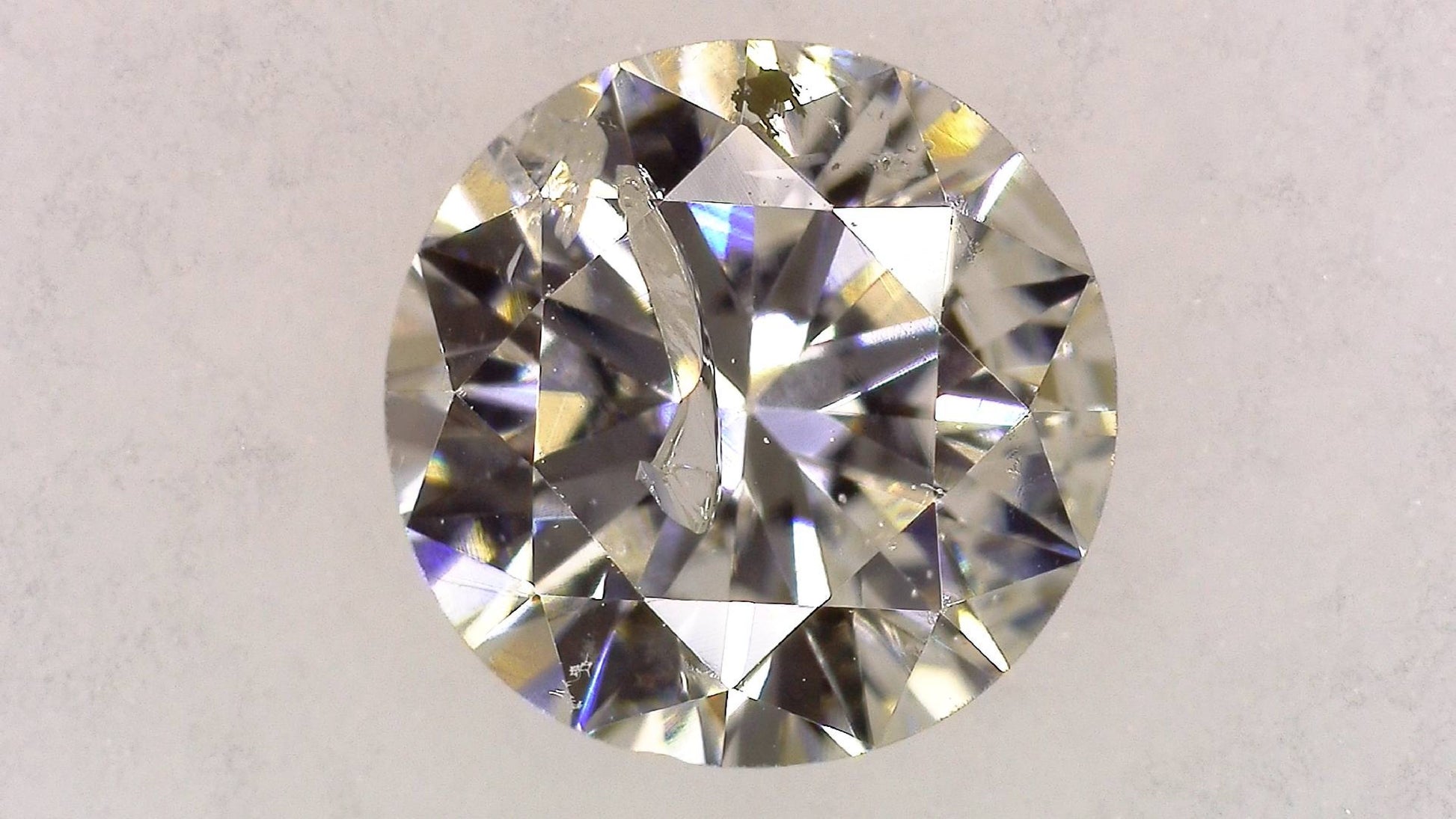 0.725ct I I-1 FAIR/GOLD/GOLD STRONG BLUE NATURAL 5.52-5.62X3.58mm Loose Diamond