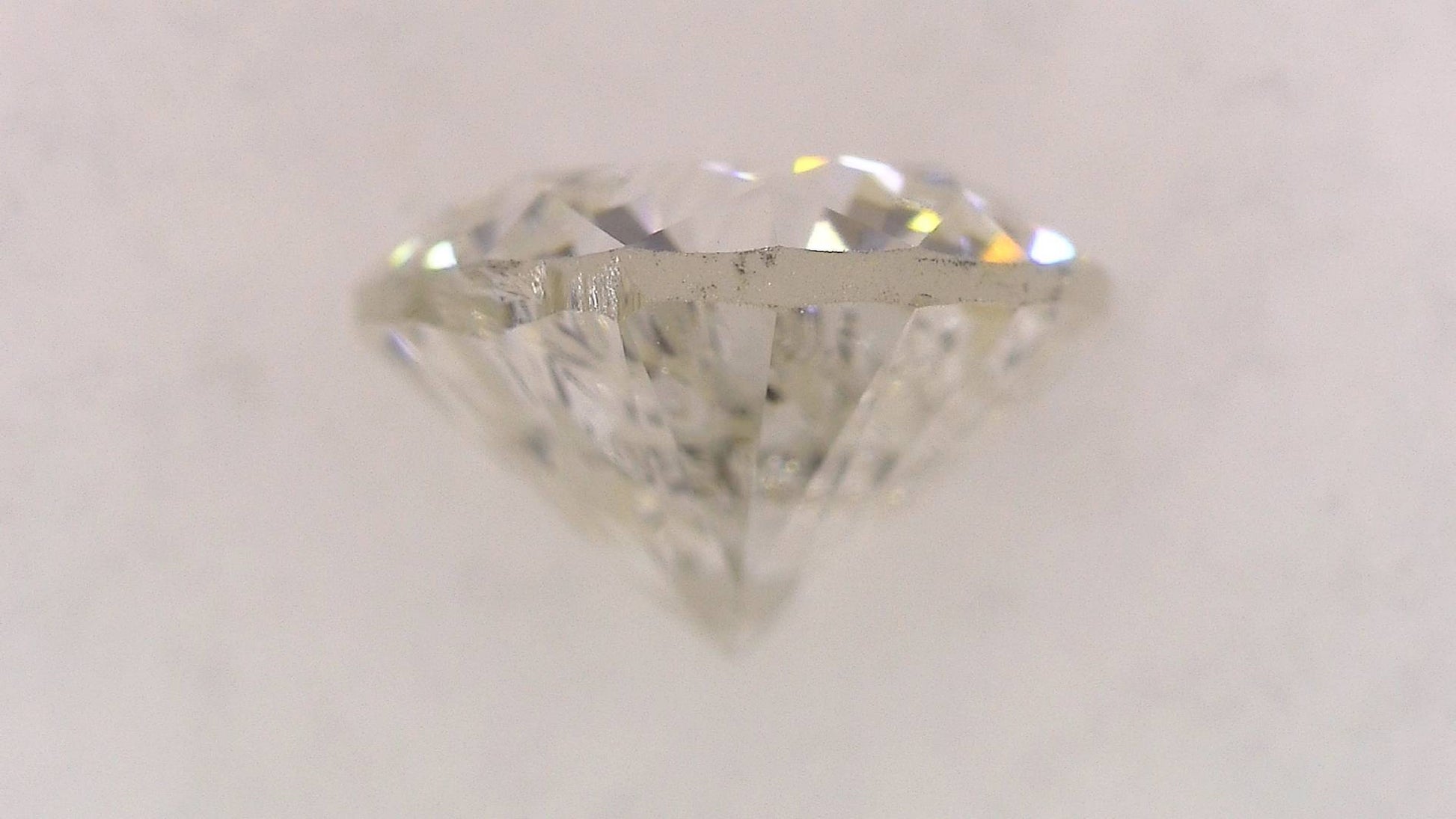 0.725ct I I-1 FAIR/GOLD/GOLD STRONG BLUE NATURAL 5.52-5.62X3.58mm Loose Diamond