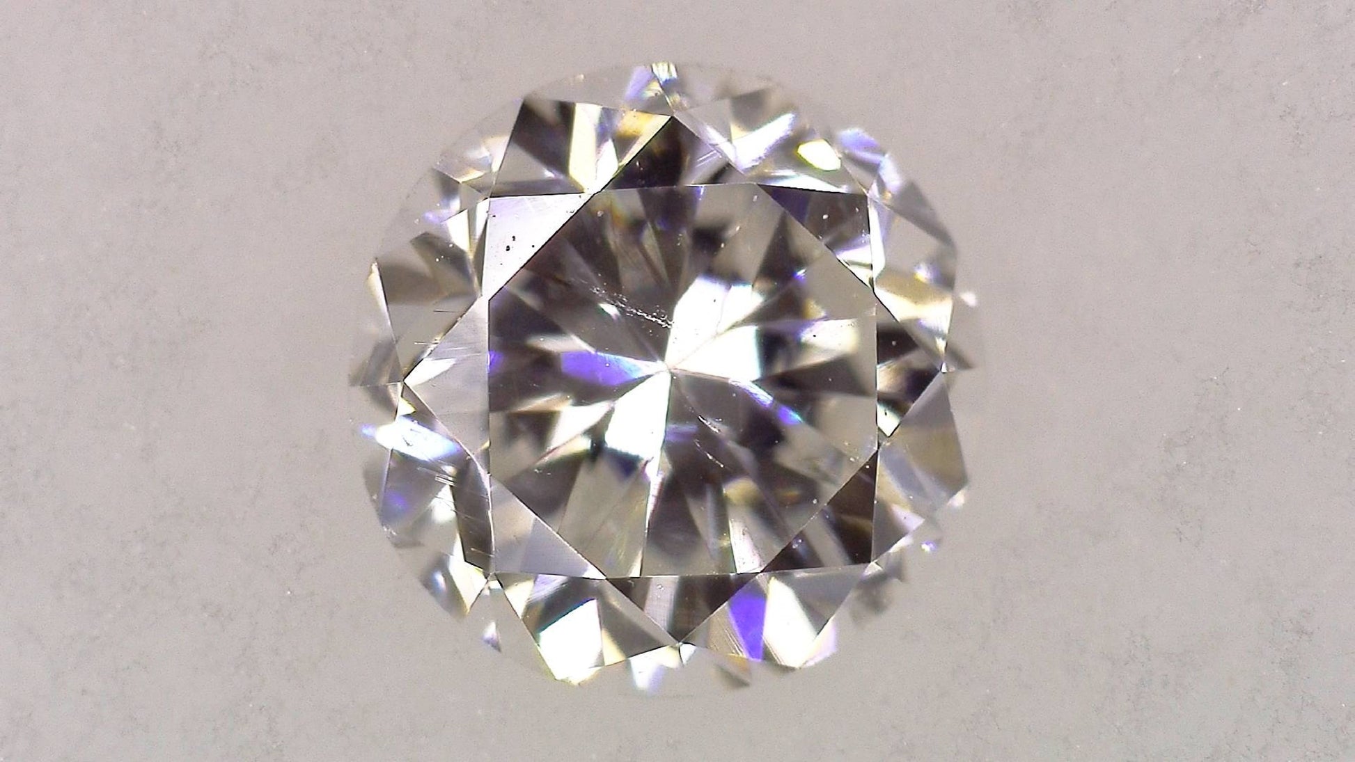 0.347ct F VS-2 FAIR/GD/FR MEDIUM BLUE NATURAL 4.37-4.42X2.82mm Loose Diamond