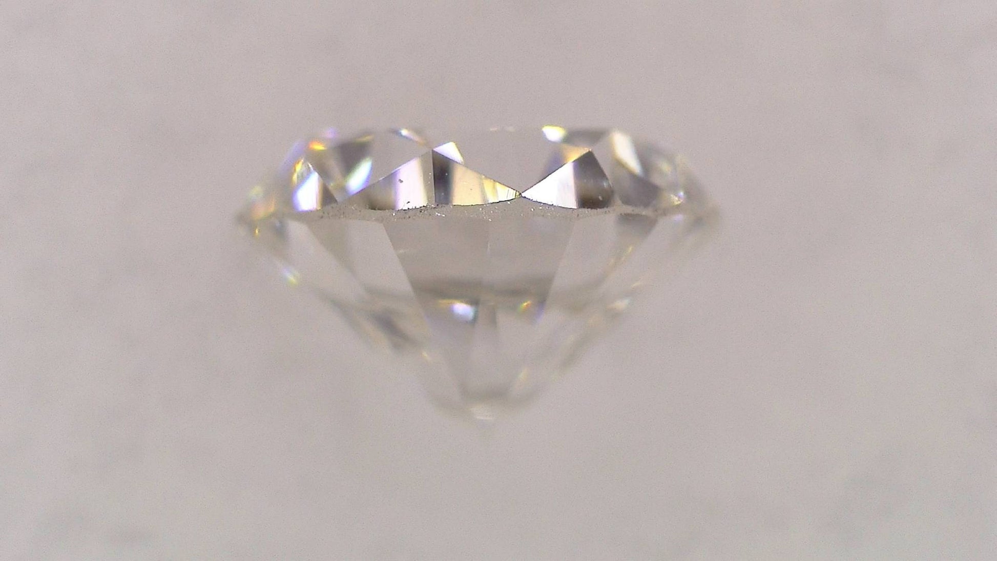0.347ct F VS-2 FAIR/GD/FR MEDIUM BLUE NATURAL 4.37-4.42X2.82mm Loose Diamond