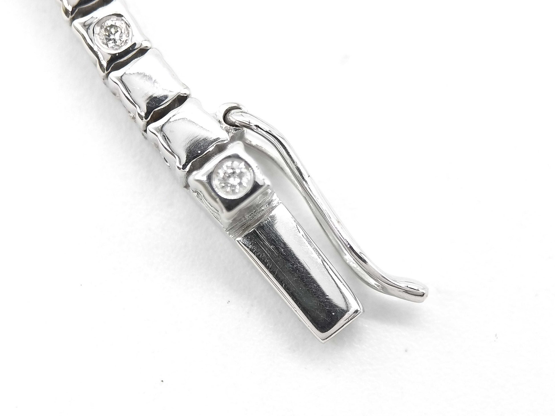 E14.22ct D7.10ct K18 40.8g Necklace 