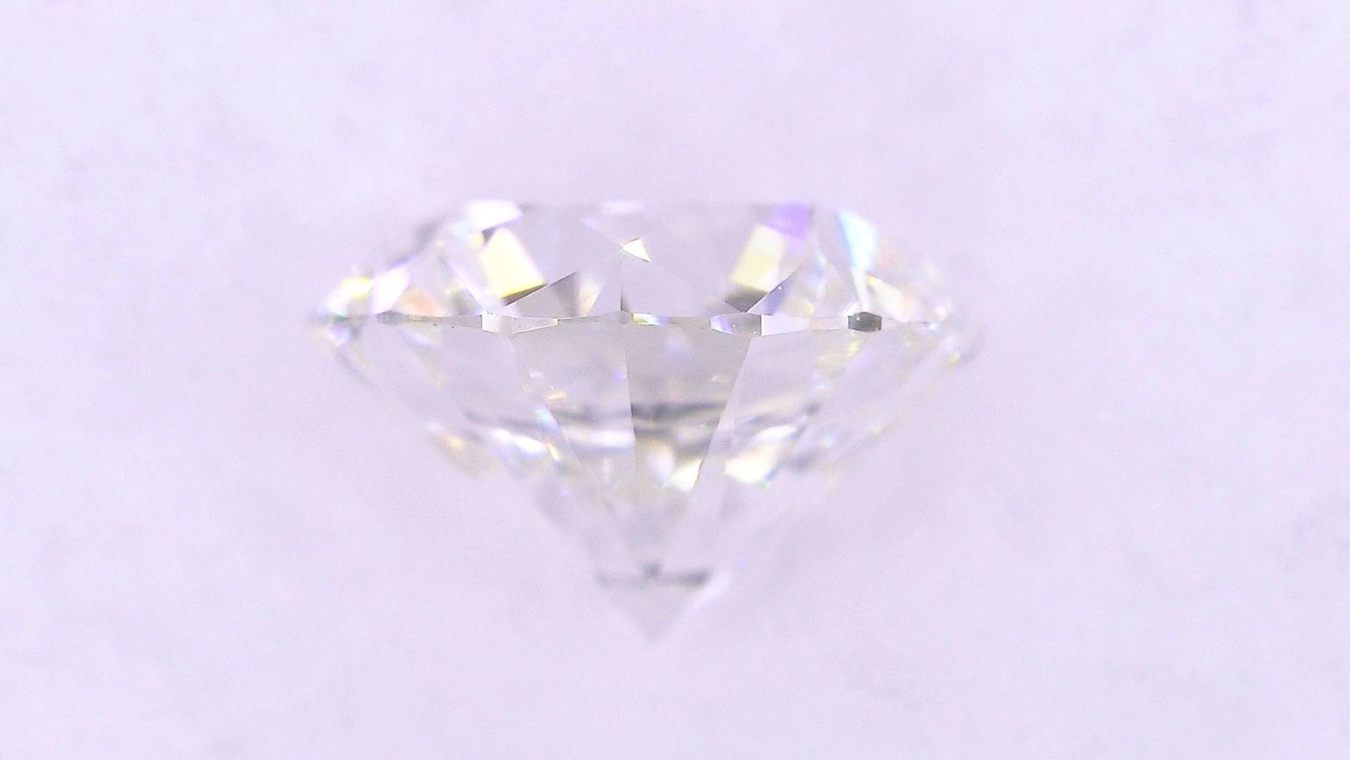 1.057ct F VS-2 GOOD/GD/FR FAINT NATURAL 6.40-6.56X4.20mm Loose Diamond