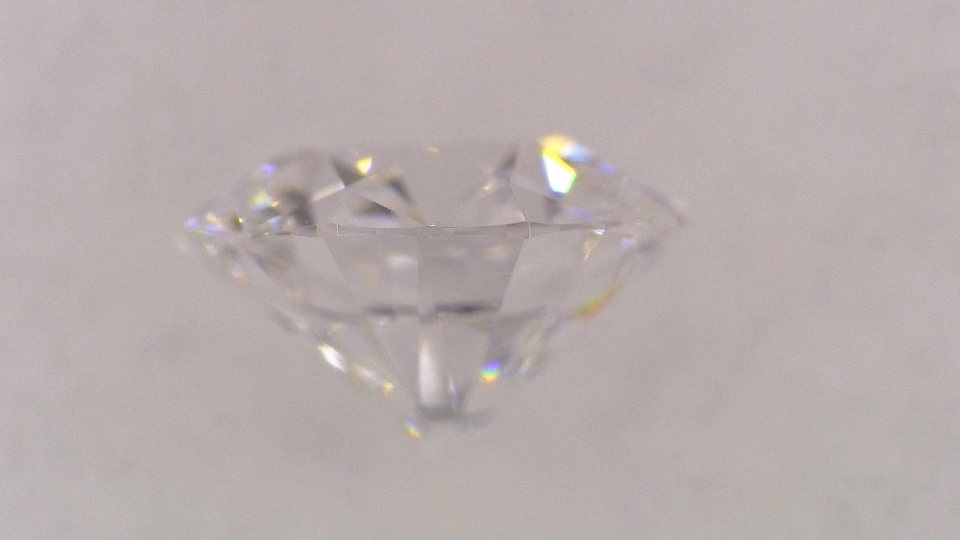 0.372ct D VS-1 VERY GOOD/GD/GD MEDIUM BLUE NATURAL 4.66-4.70X2.86mm Loose Diamond