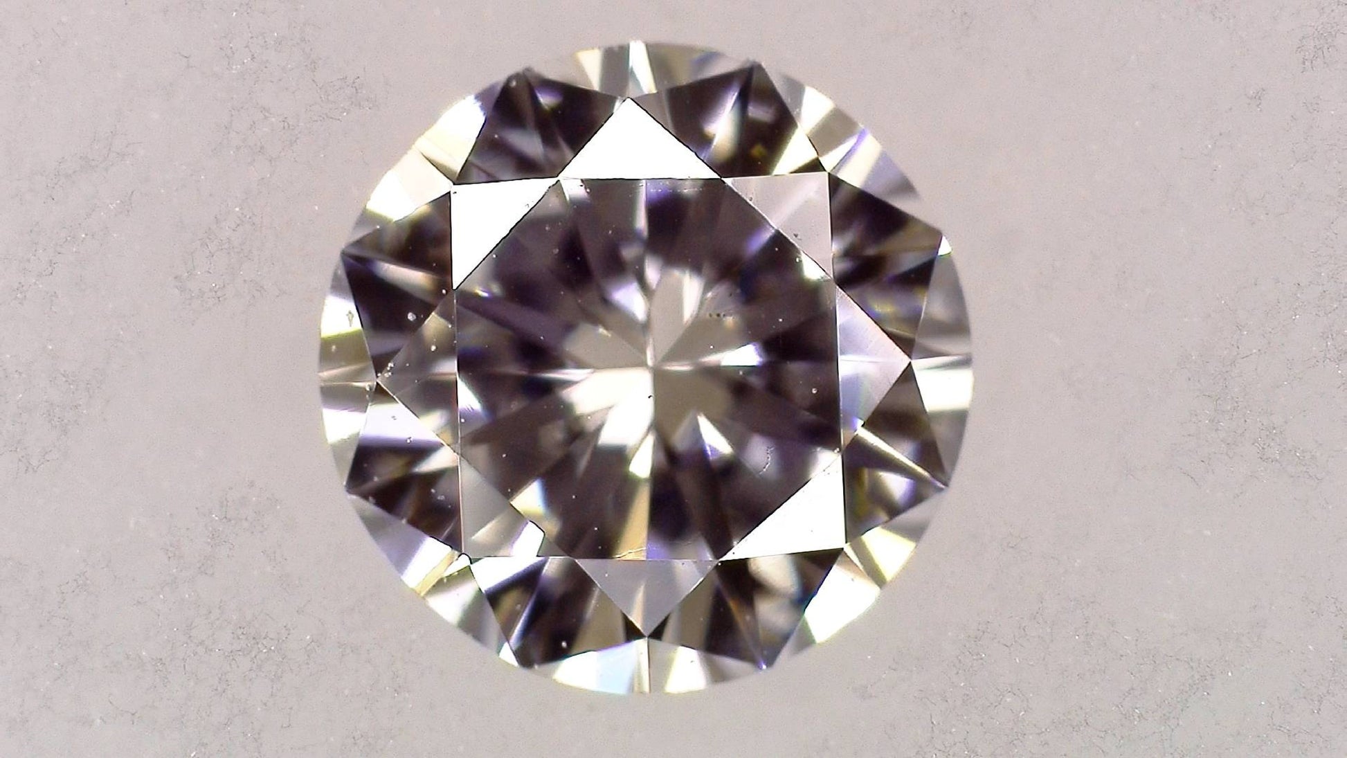 0.237ct F VS-2 VERY GOOD/GD/GD FAINT NATURAL 4.01-4.07X2.35mm Loose Diamond