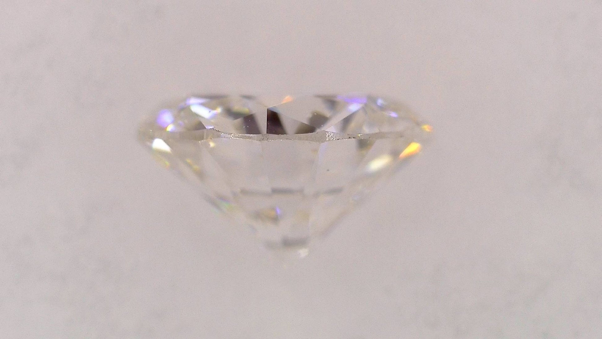 0.237ct F VS-2 VERY GOOD/GD/GD FAINT NATURAL 4.01-4.07X2.35mm Loose Diamond