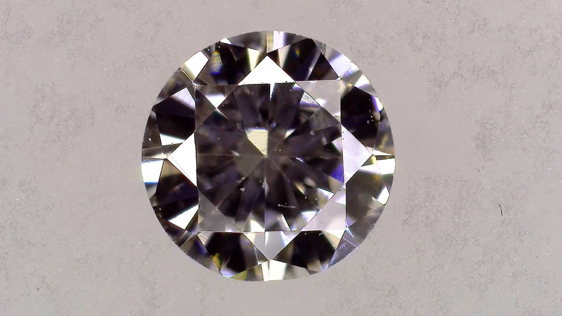 0.217ct F VS-2 GOOD/GD/FR NONE NATURAL 3.92-4.00X2.25mm Loose Diamond