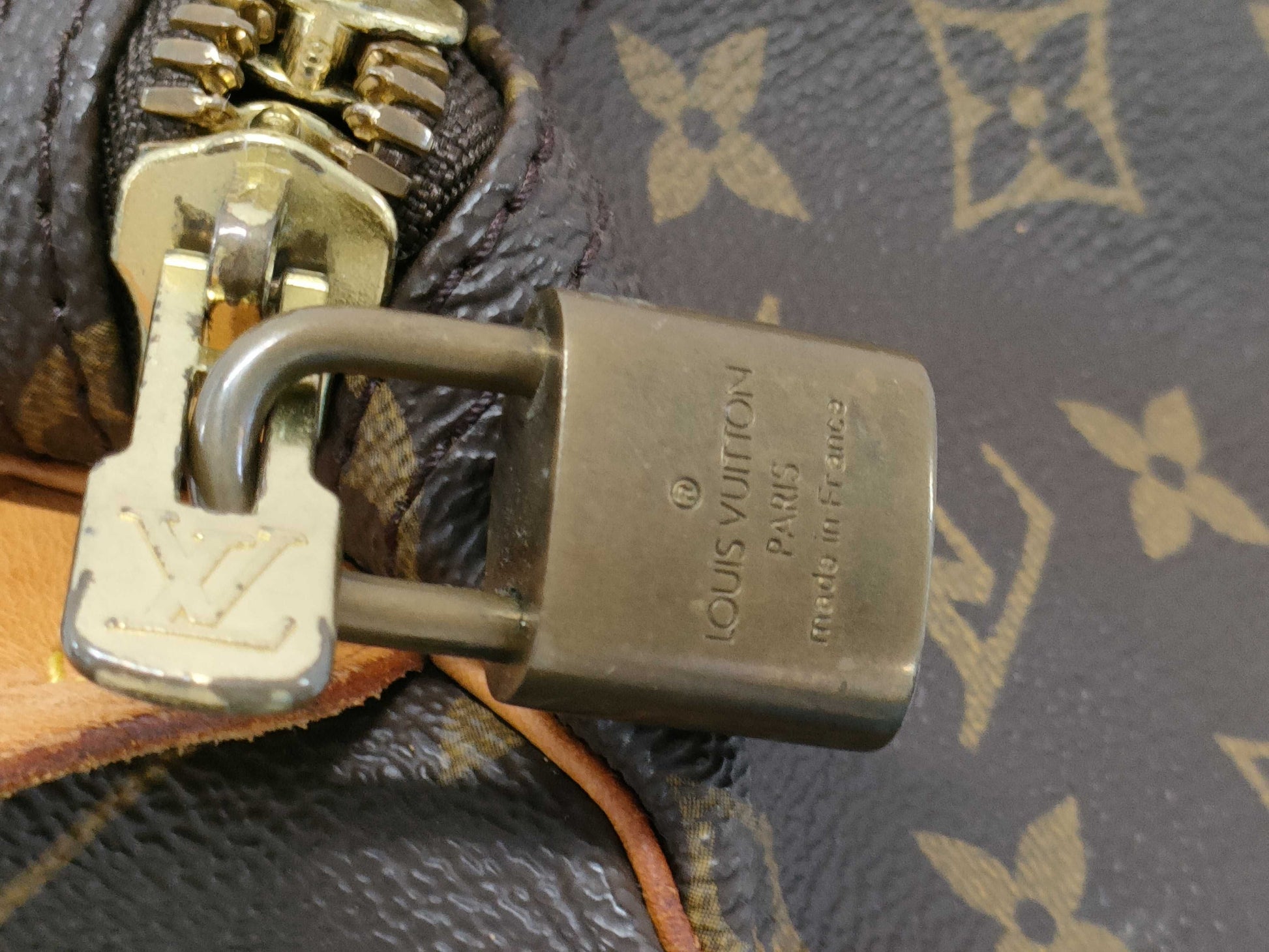 LOUIS VUITTON Monogram M41426 Keepall 50 Boston Bag