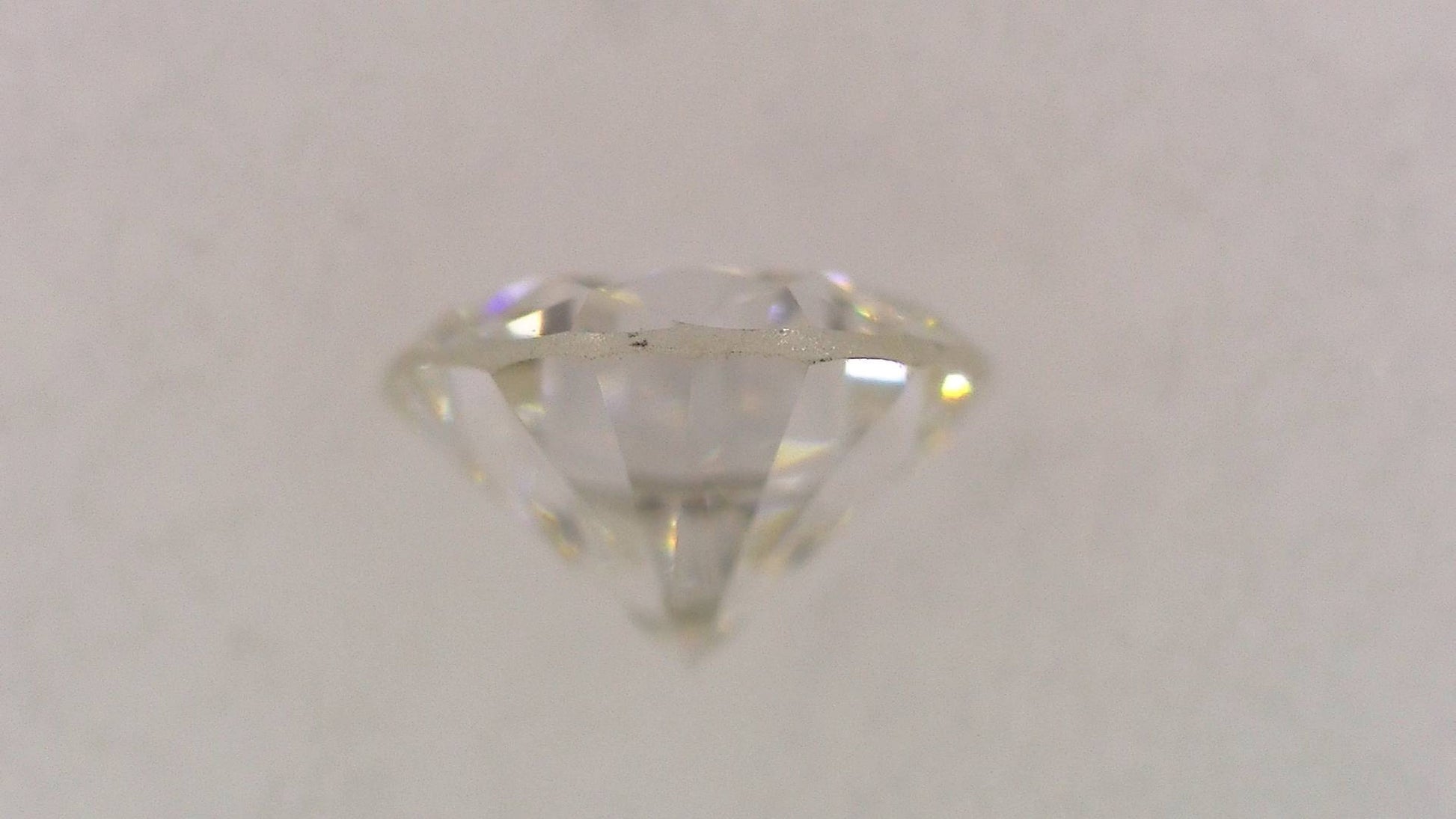 0.258ct G VS-1 GOOD/GD/FR FAINT NATURAL 4.02-4.12X2.53mm Loose Diamond