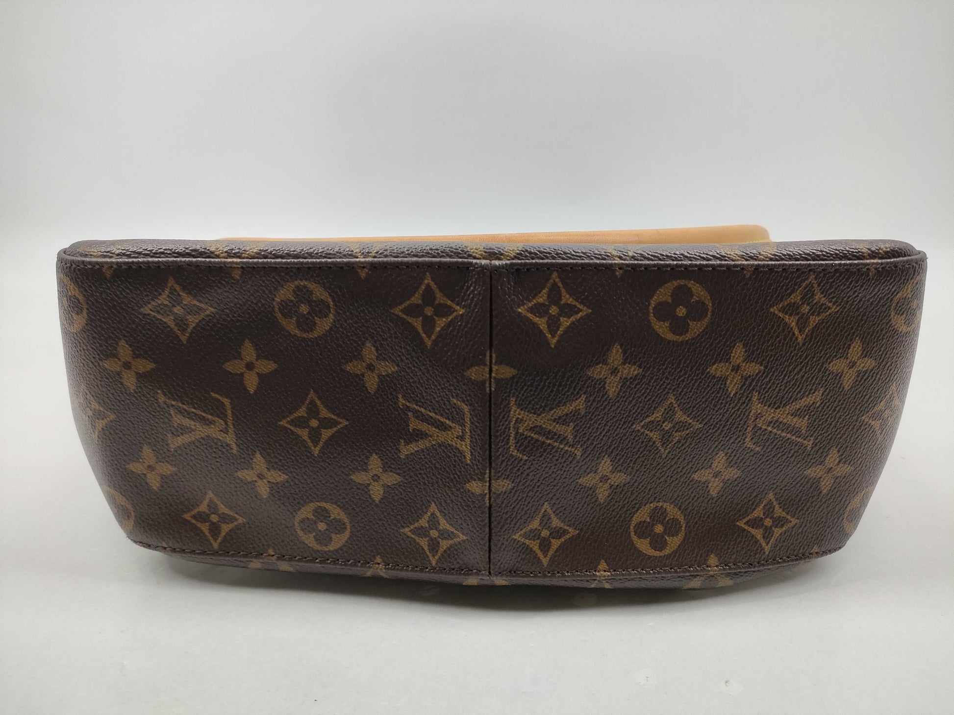 LOUIS VUITTON M51145 Monogram Looping GM Shoulder Bag