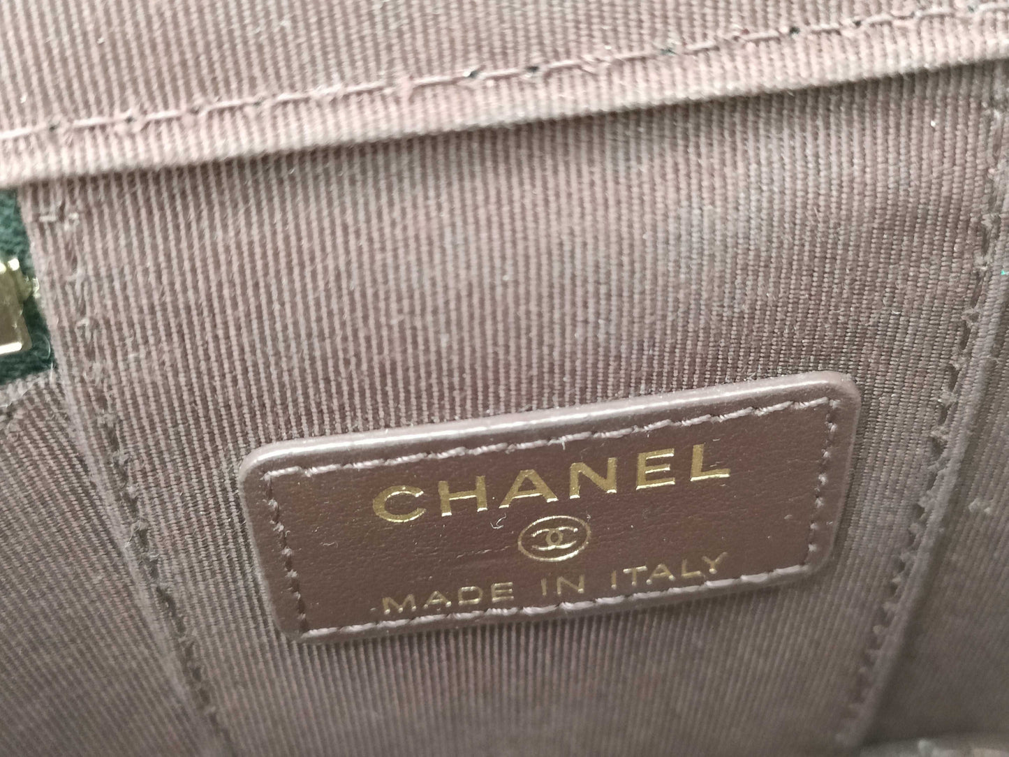 CHANEL #31 Caviar Skin Mini Vanity Chain Bag