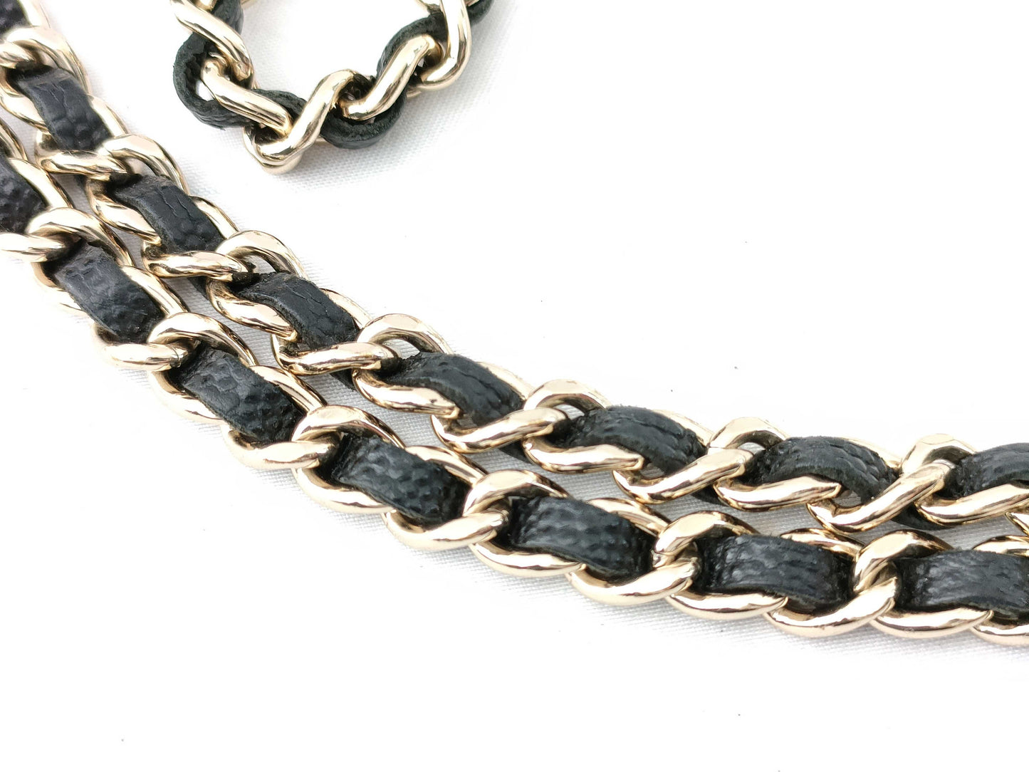 CHANEL #31 Caviar Skin Mini Vanity Chain Bag