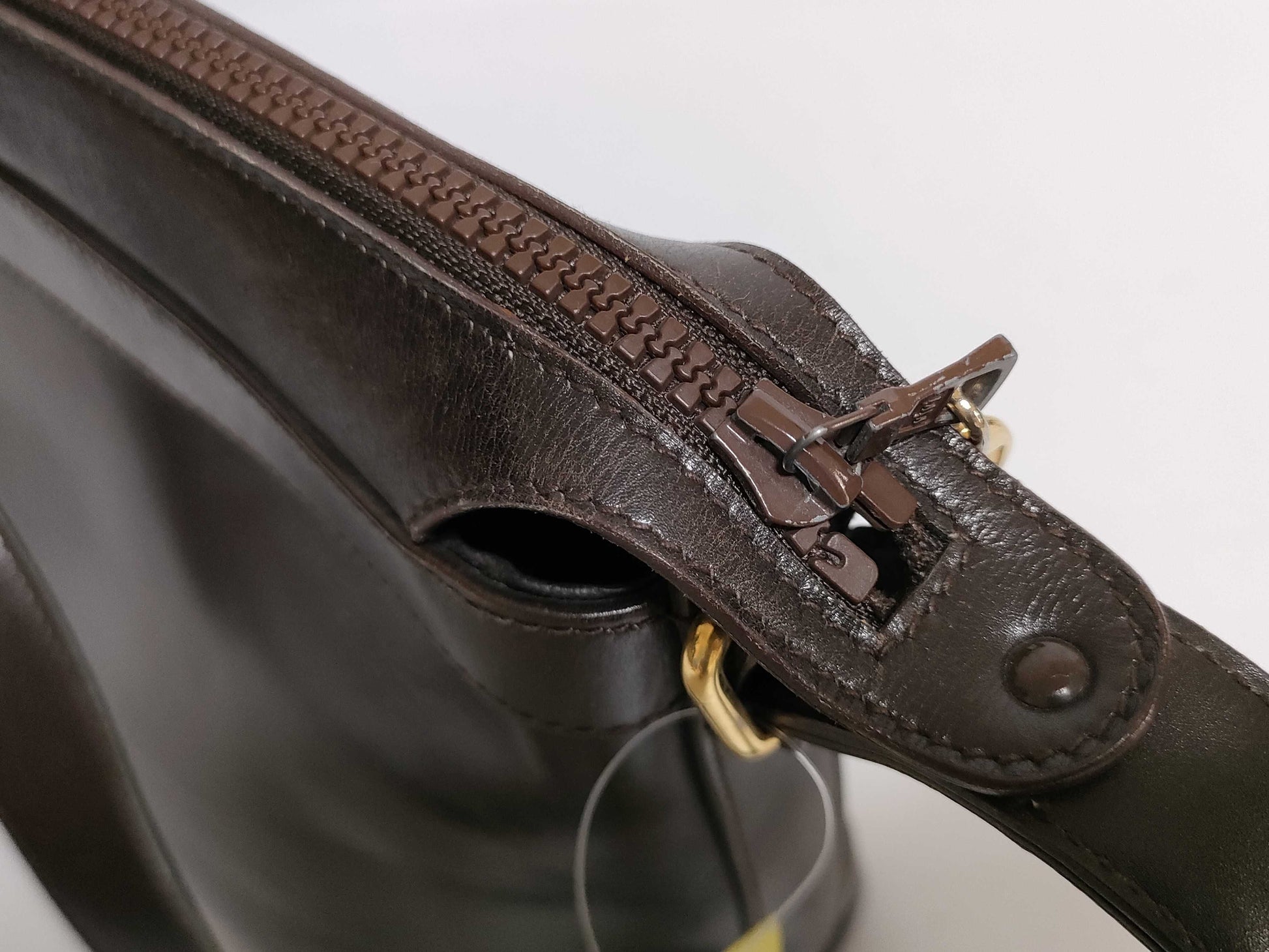 CELINE Leather Shoulder Bag Brown Shoulder Bag
