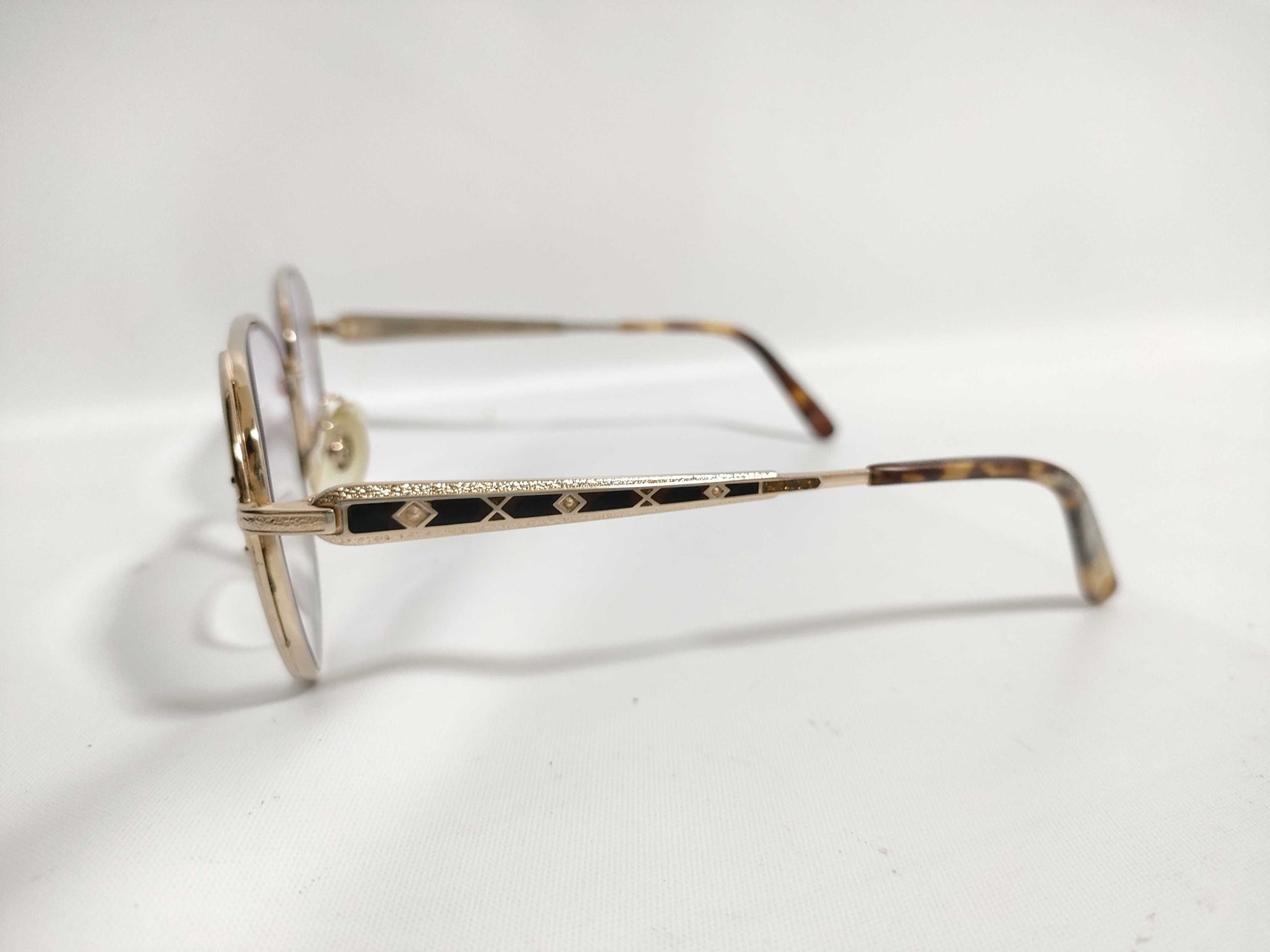 FENDI FE-9517 Glasses Sunglasses