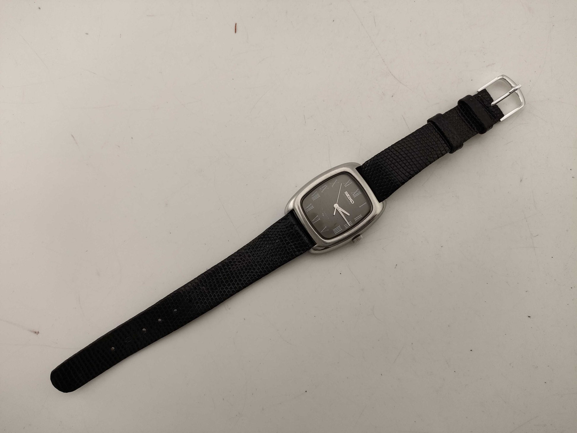 SEIKO 2201-5001 471202 Automatic Women's Watch with Poor Daily Accuracy