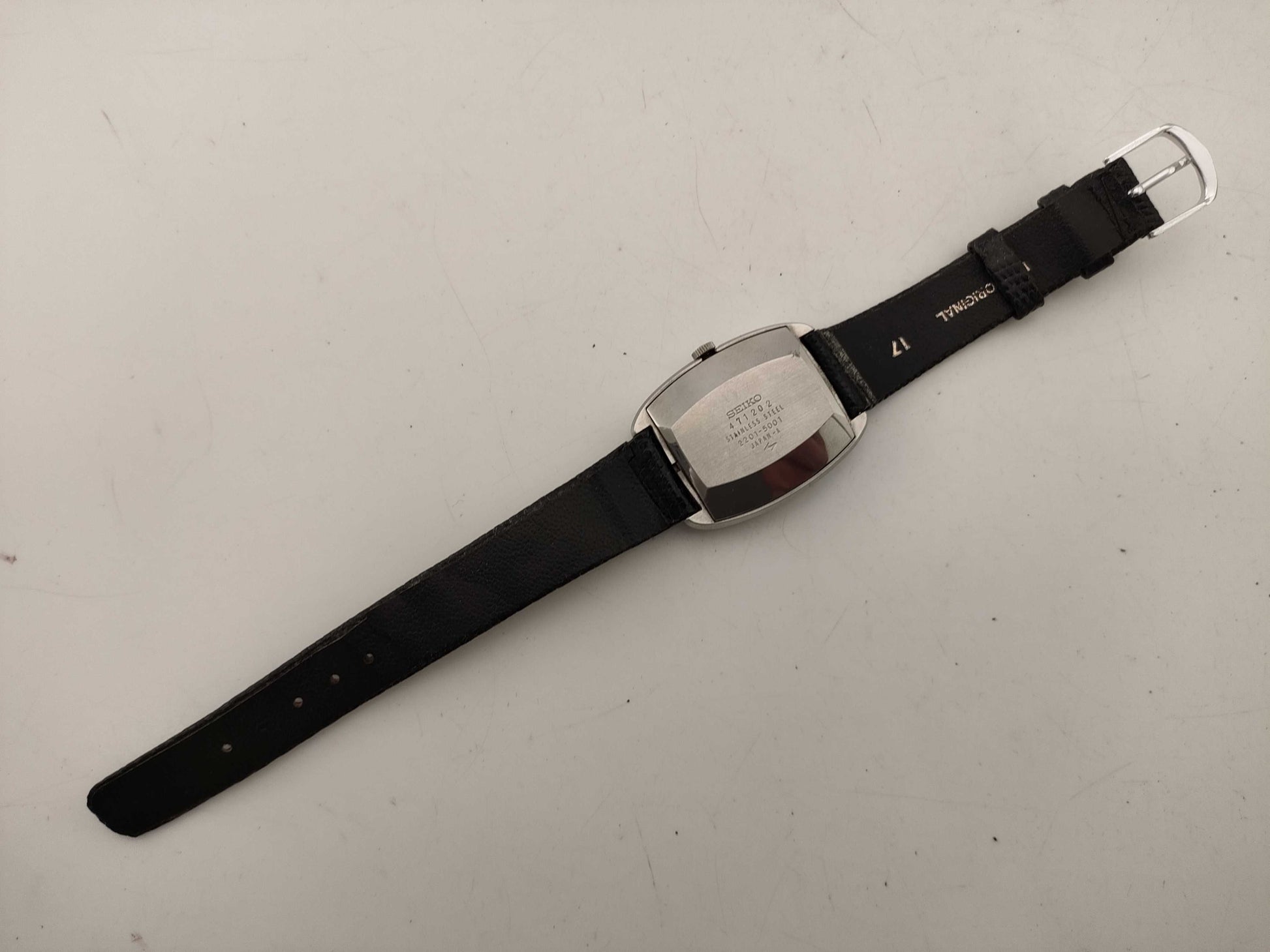 SEIKO 2201-5001 471202 Automatic Women's Watch with Poor Daily Accuracy