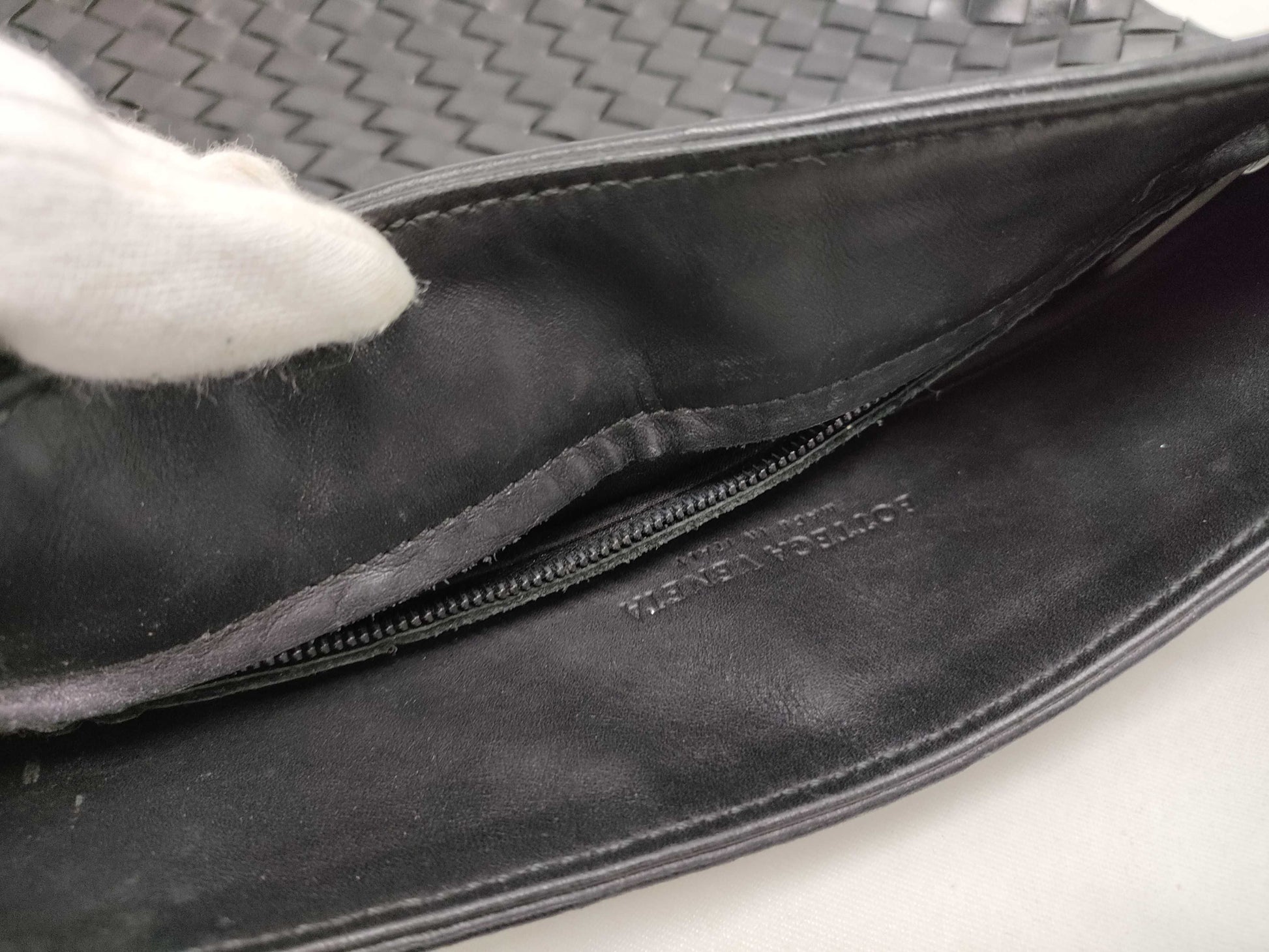 BOTTEGA VENETA Intrecciato Shoulder Bag