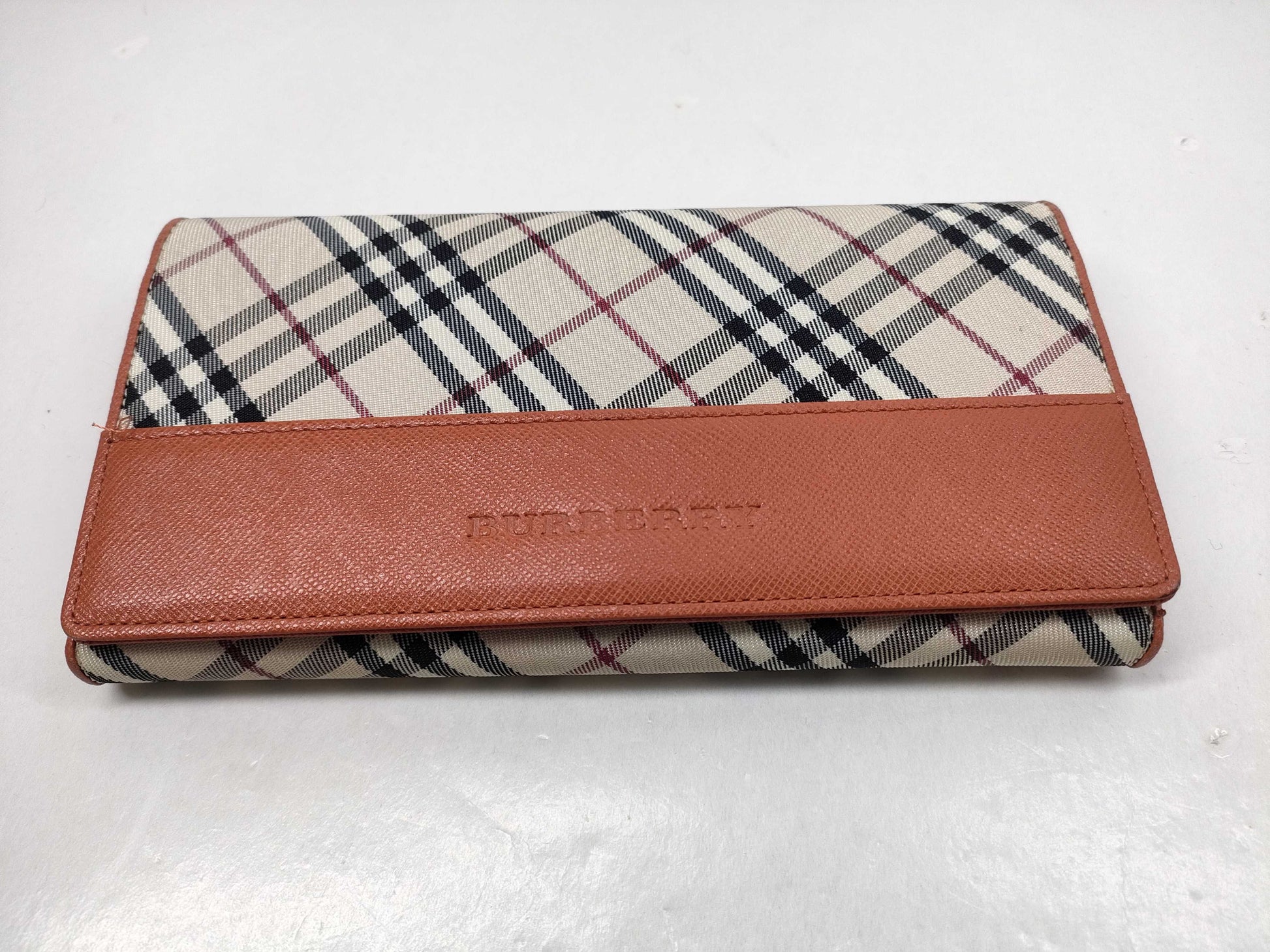 BURBERRY Gama Long Wallet