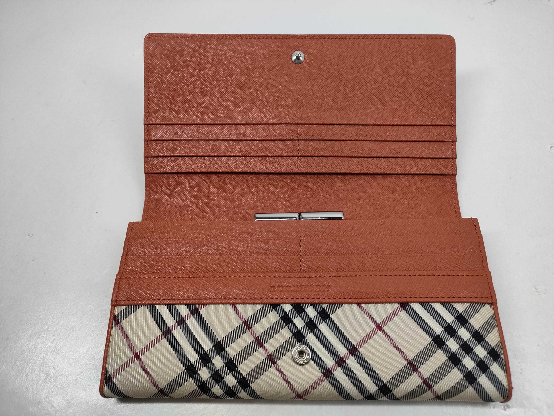 BURBERRY Gama Long Wallet