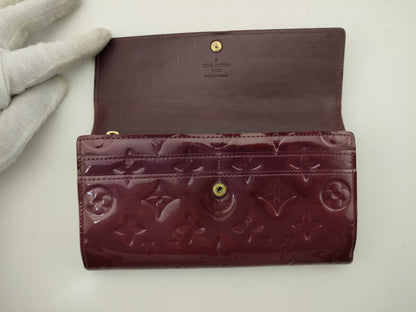 LOUIS VUITTON Vernis Vernis Porto Sarah Wallet