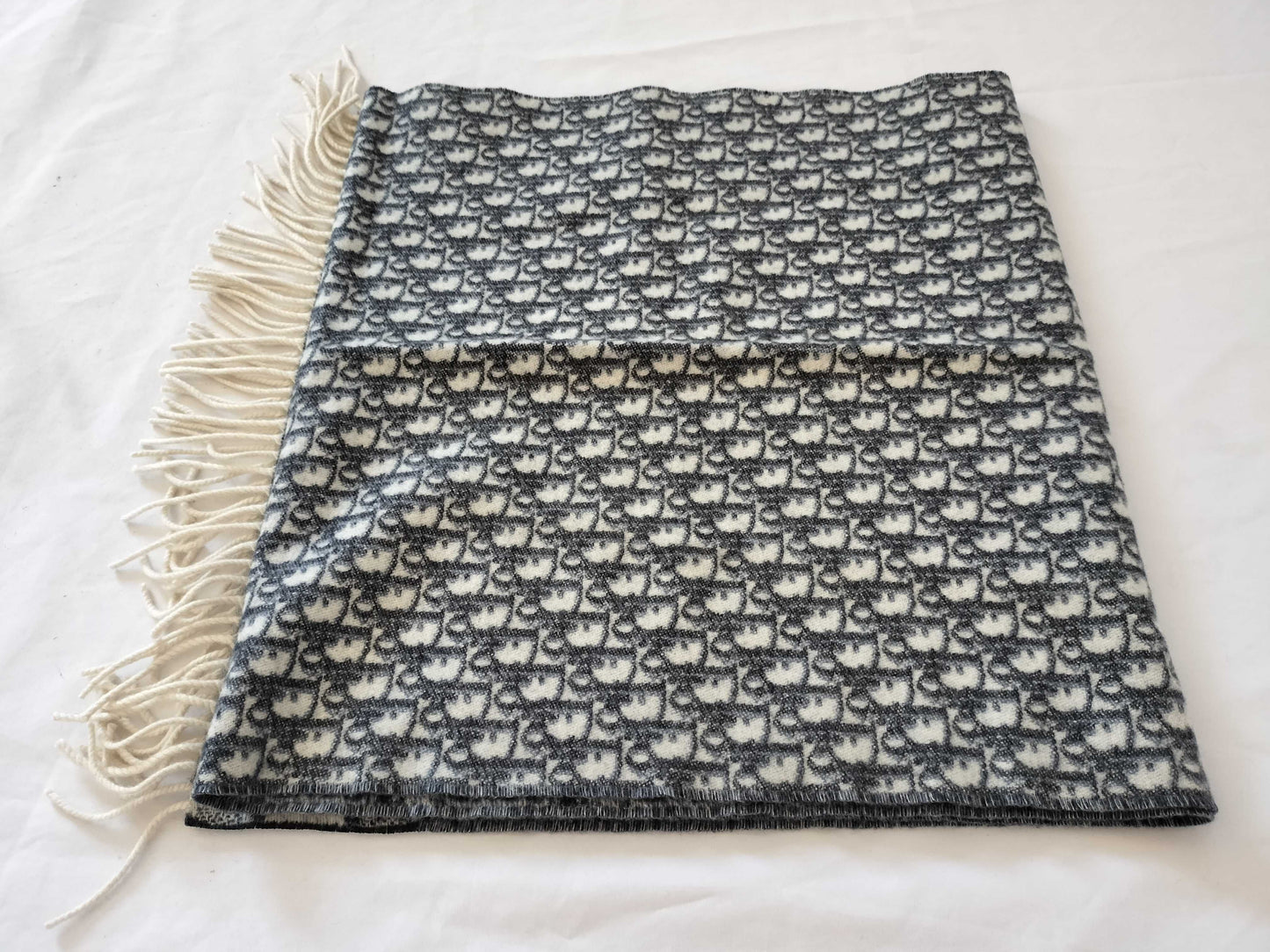 CHANEL Trotter Sunglasses Scarf