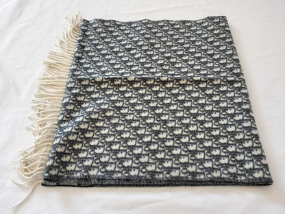 CHANEL Trotter Sunglasses Scarf