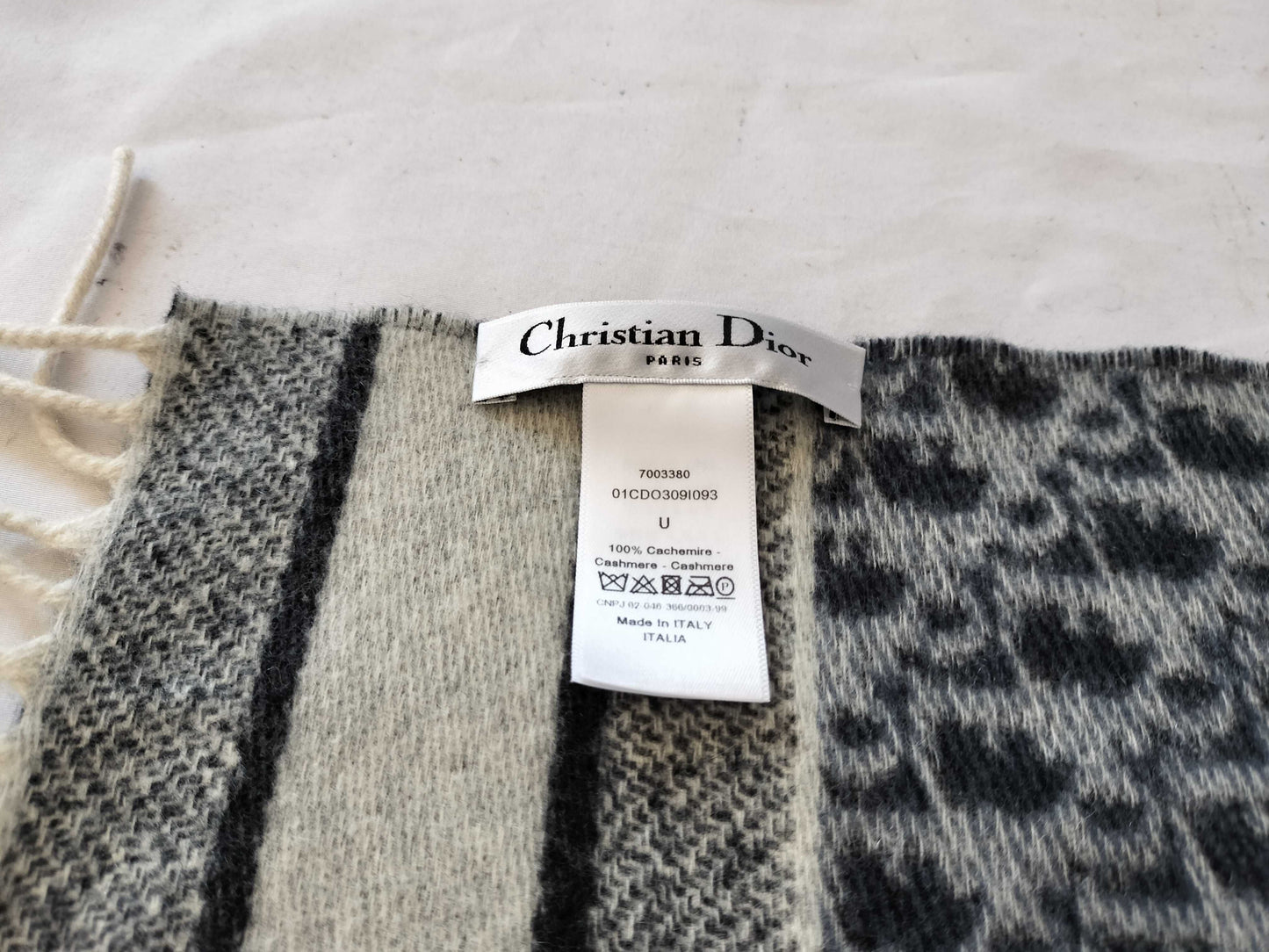 CHANEL Trotter Sunglasses Scarf