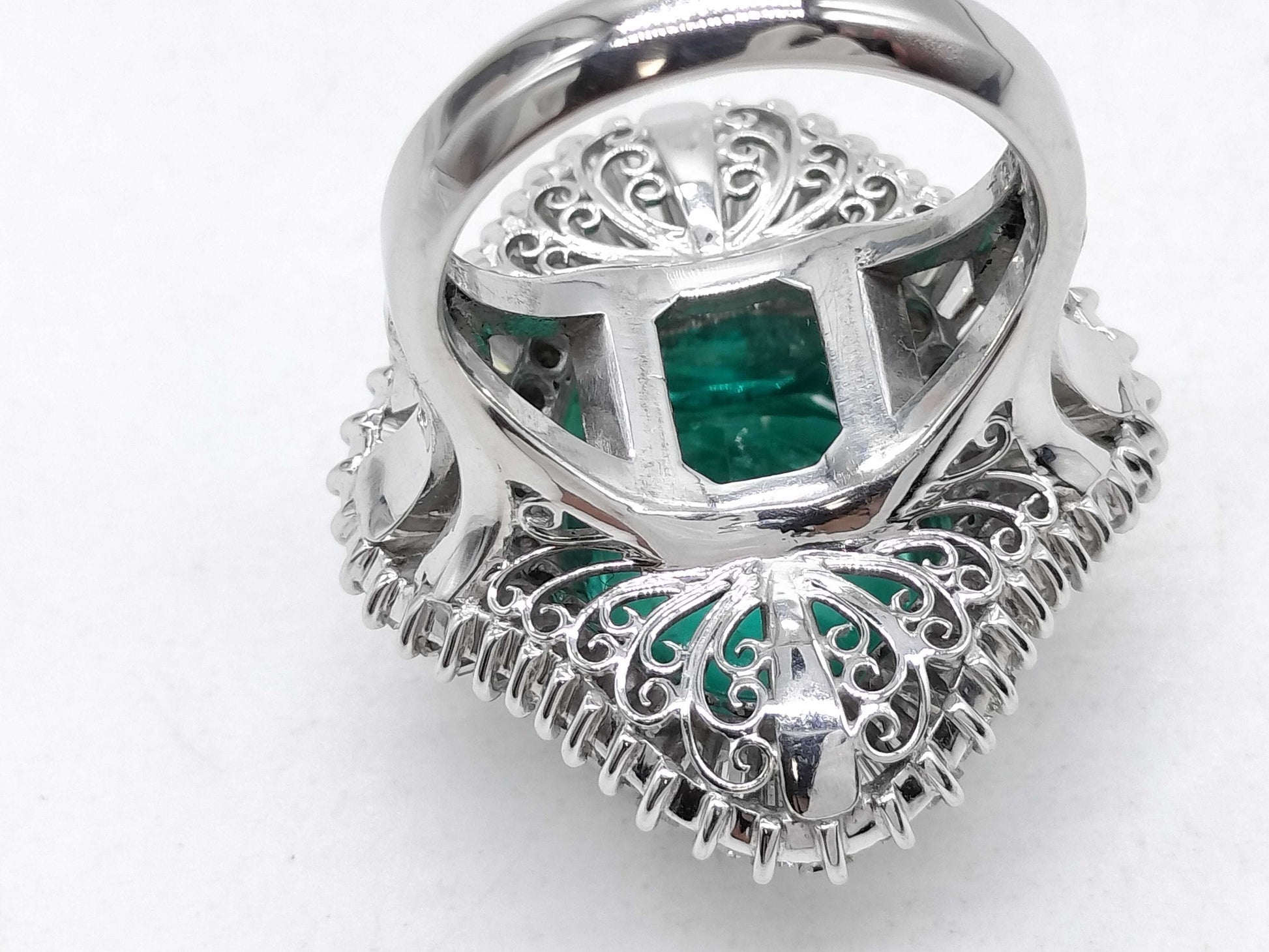 E6.80ct D3.45ct Pt900 19.3g Ring 