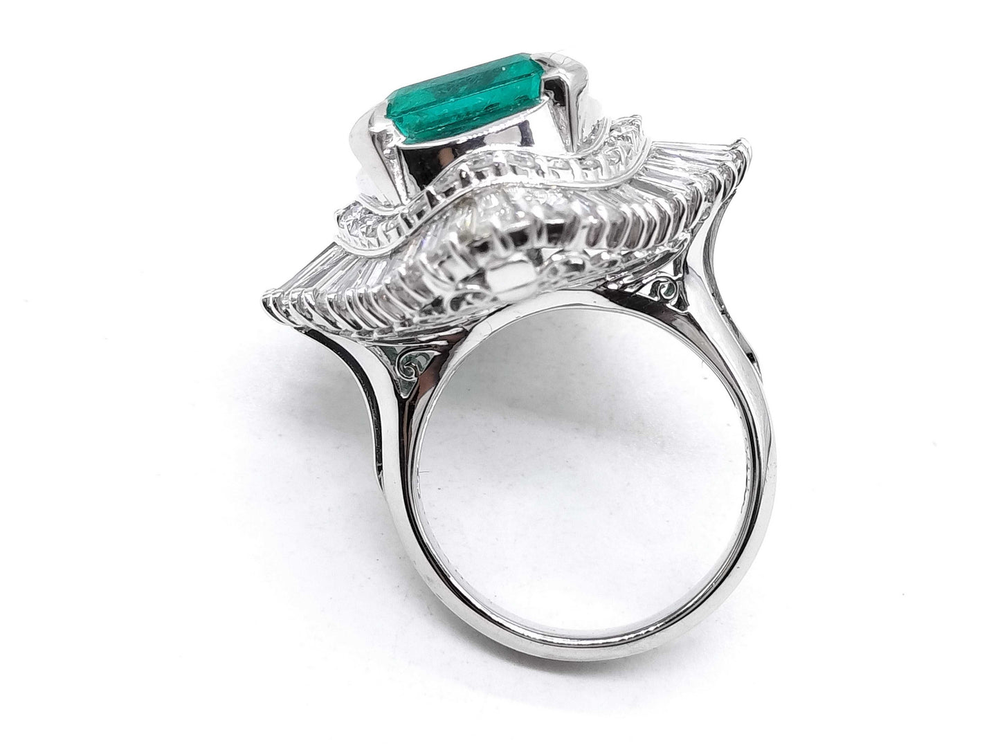 E6.80ct D3.45ct Pt900 19.3g Ring 