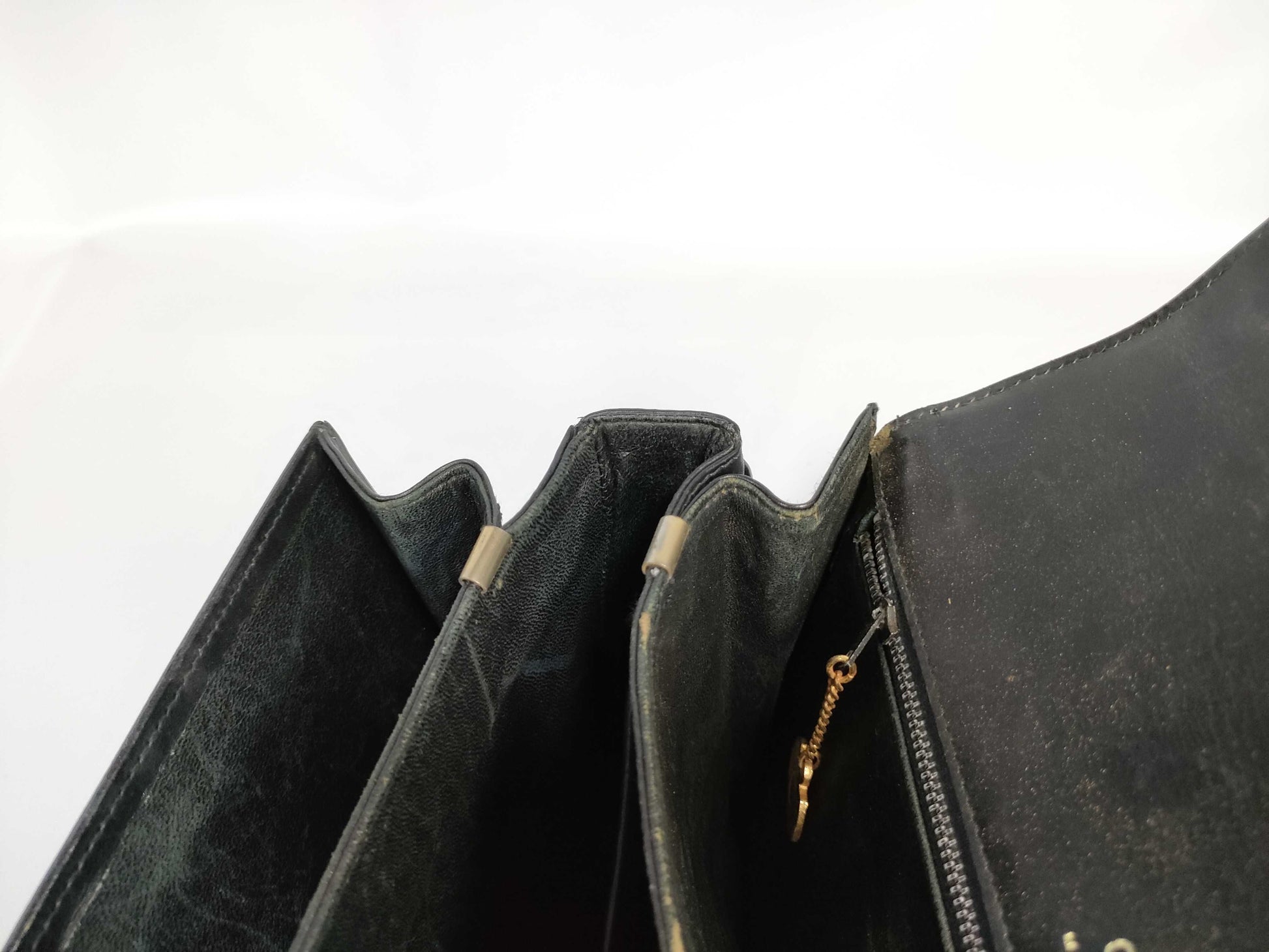 CELINE Shoulder Bag with peeling hardware