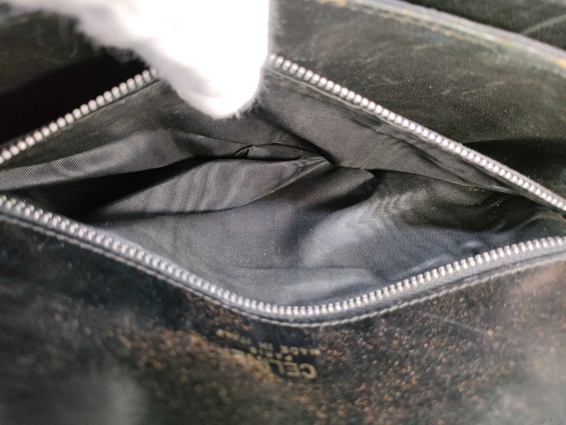 CELINE Shoulder Bag with peeling hardware
