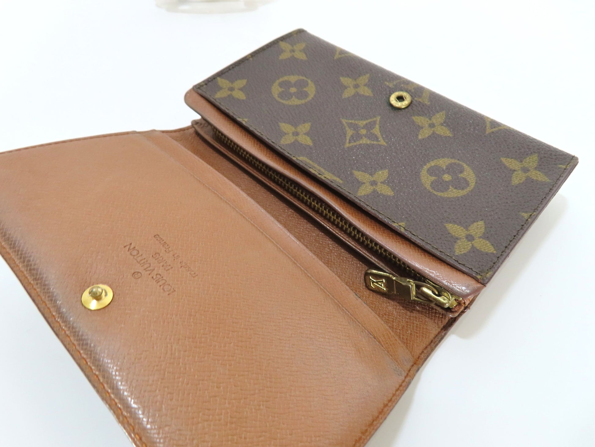 LOUIS VUITTON Monogram Compact Zip Wallet