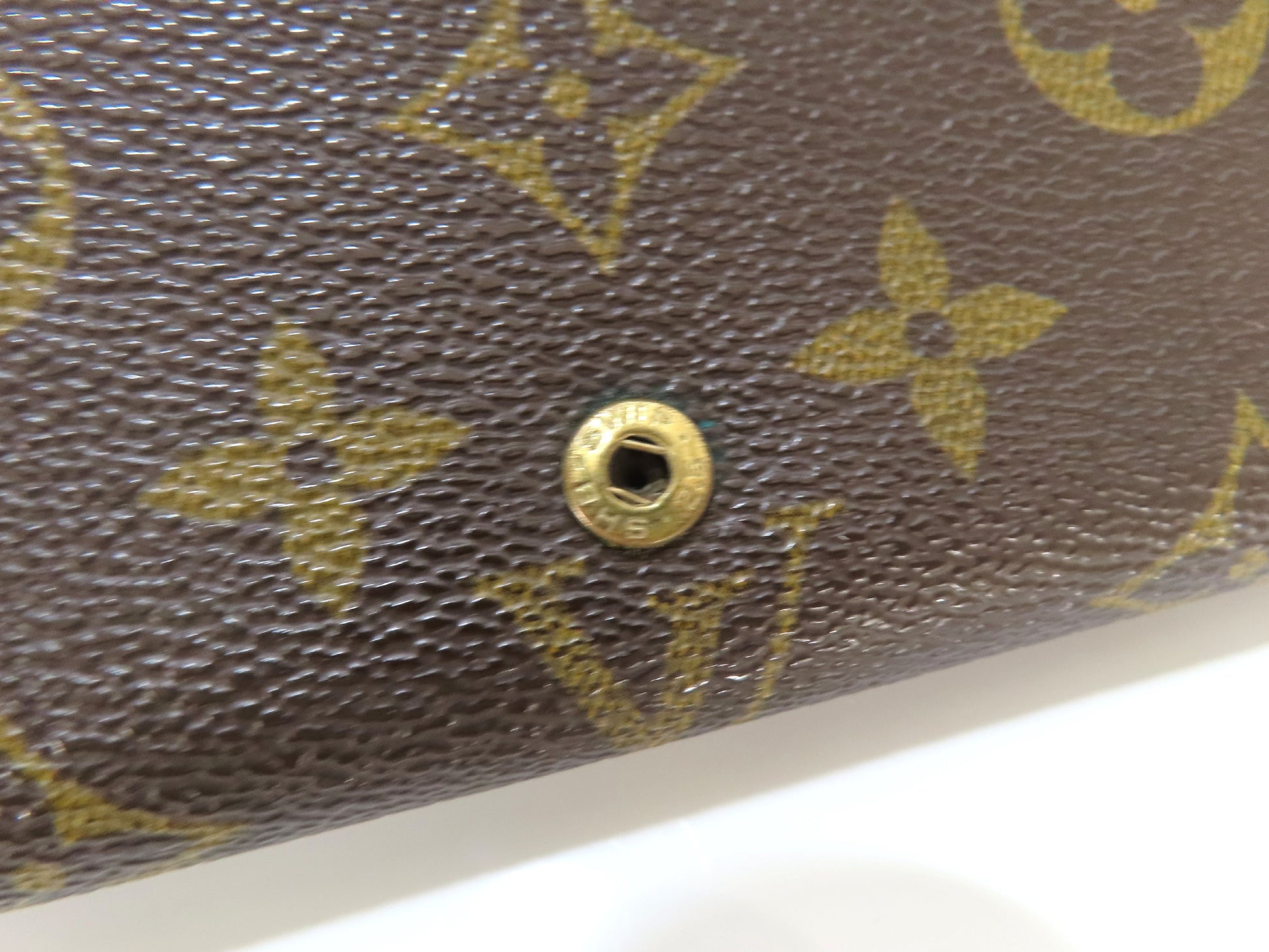LOUIS VUITTON Monogram Compact Zip Wallet