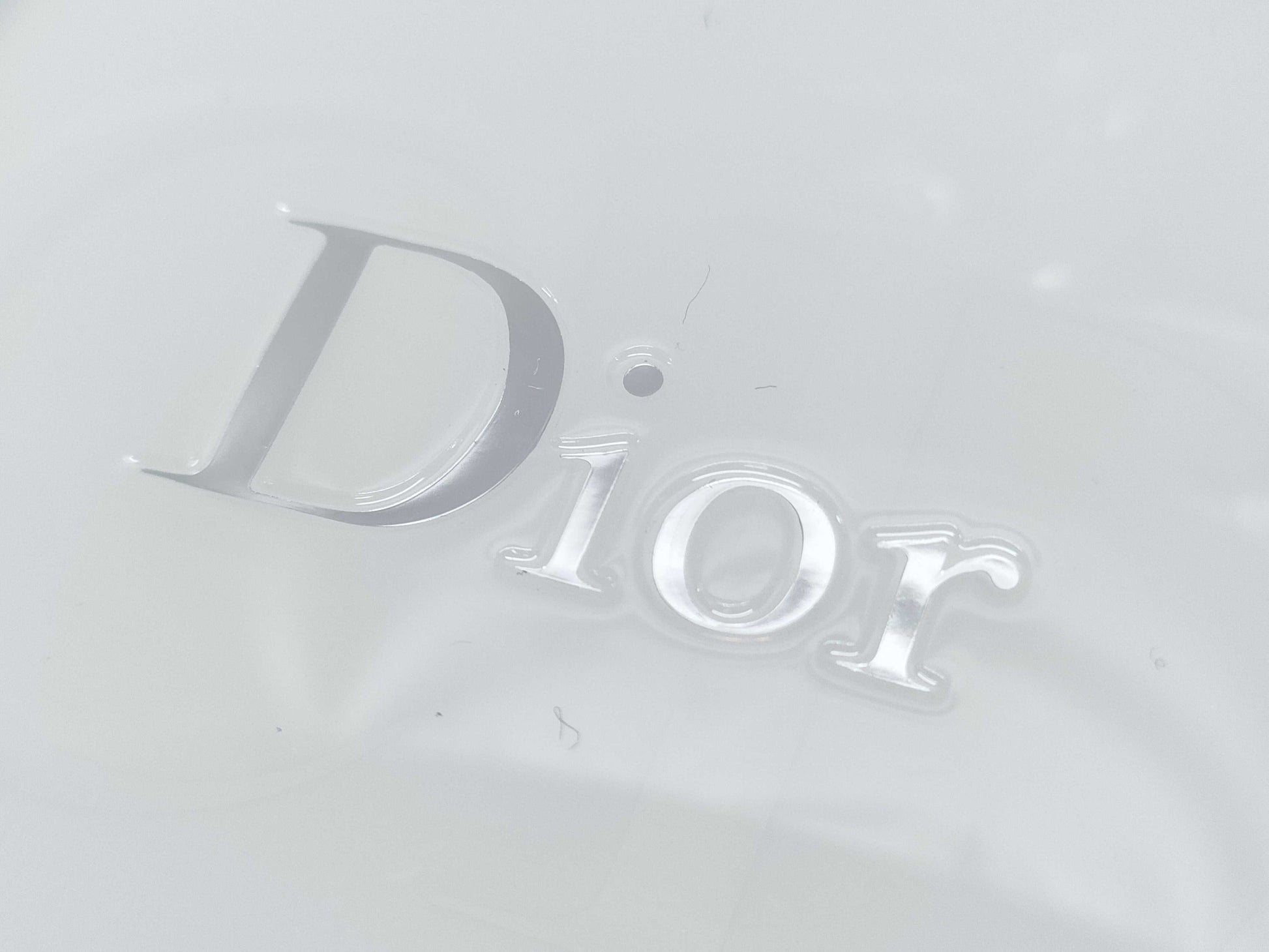 Dior Whitening Powder * Silky Soap 2 pieces Other accessories
