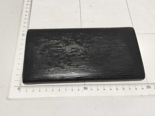 LOUIS VUITTON Epi Porte Monnaie Credit Noir Black Wallet