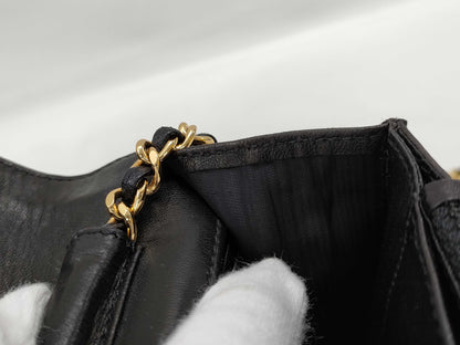 CHANEL Caviar Skin Chain Wallet Shoulder Bag