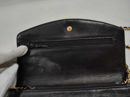 CHANEL Caviar Skin Chain Wallet Shoulder Bag