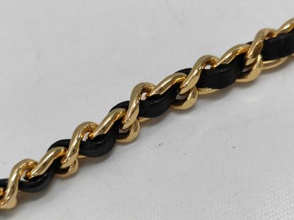 CHANEL Caviar Skin Chain Wallet Shoulder Bag