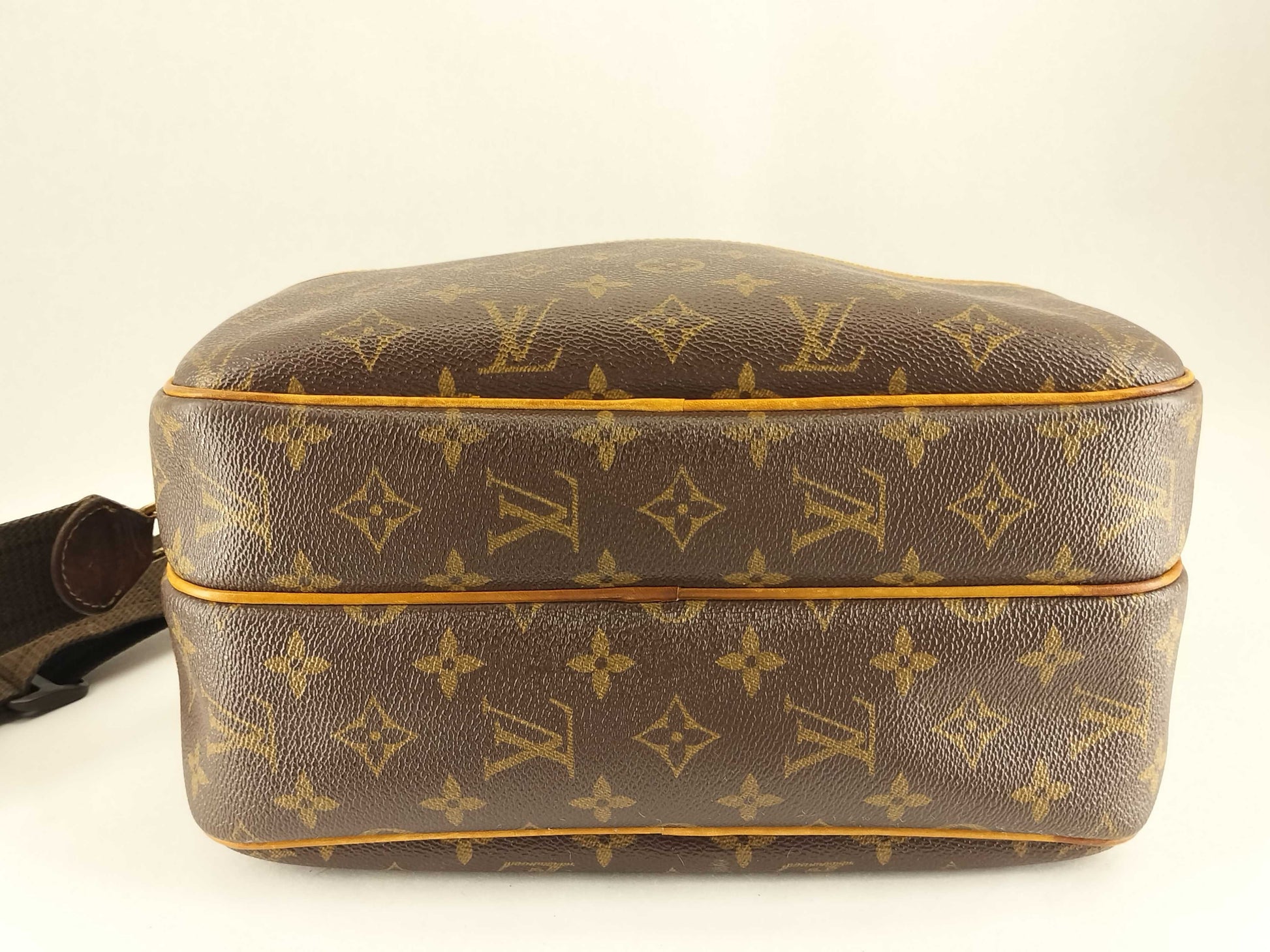 LOUIS VUITTON M45254 Monogram Reporter PM Shoulder Bag