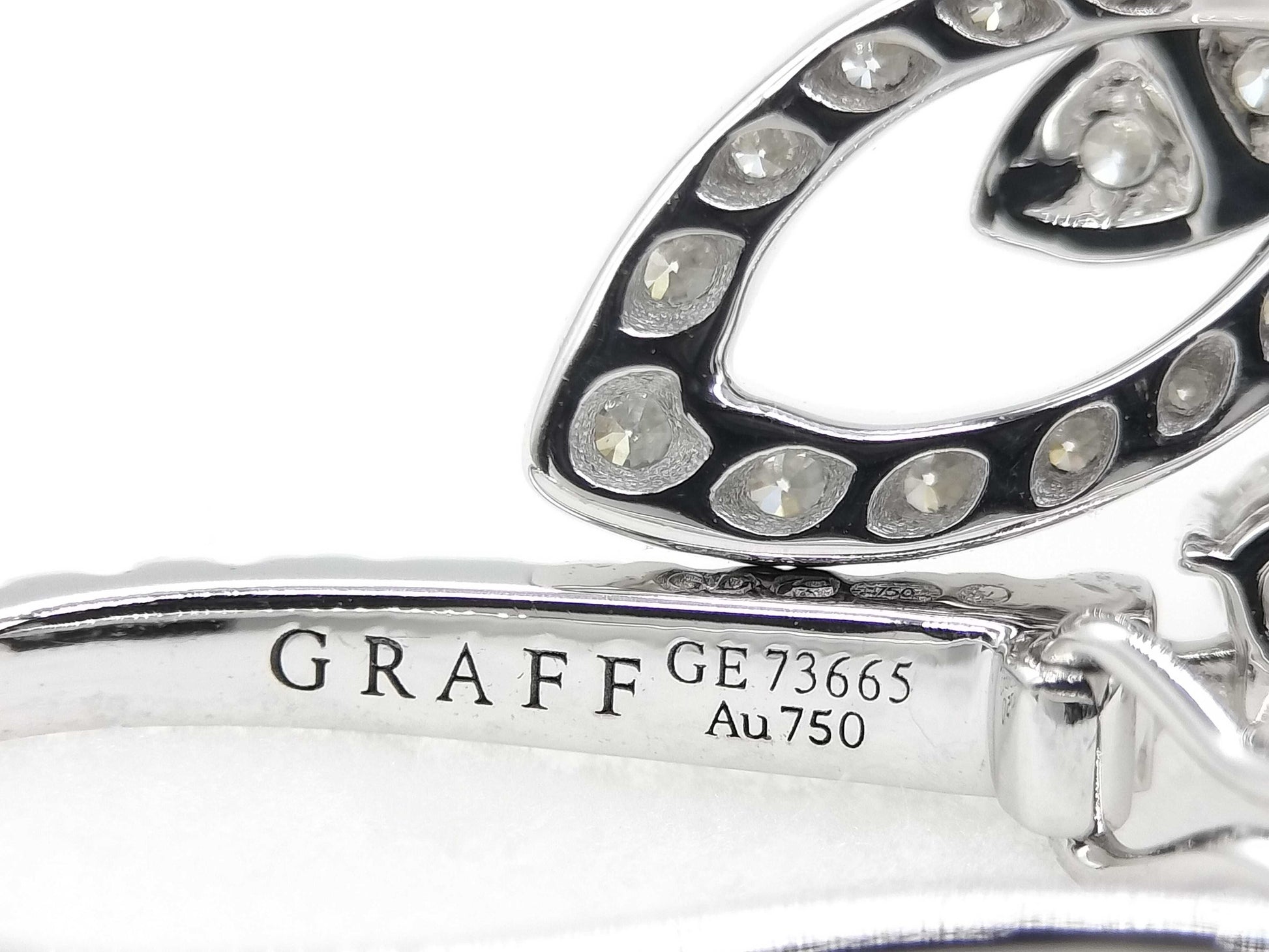 GRAFF Butterfly Pave Diamond WG Au750 4.8g Earrings 