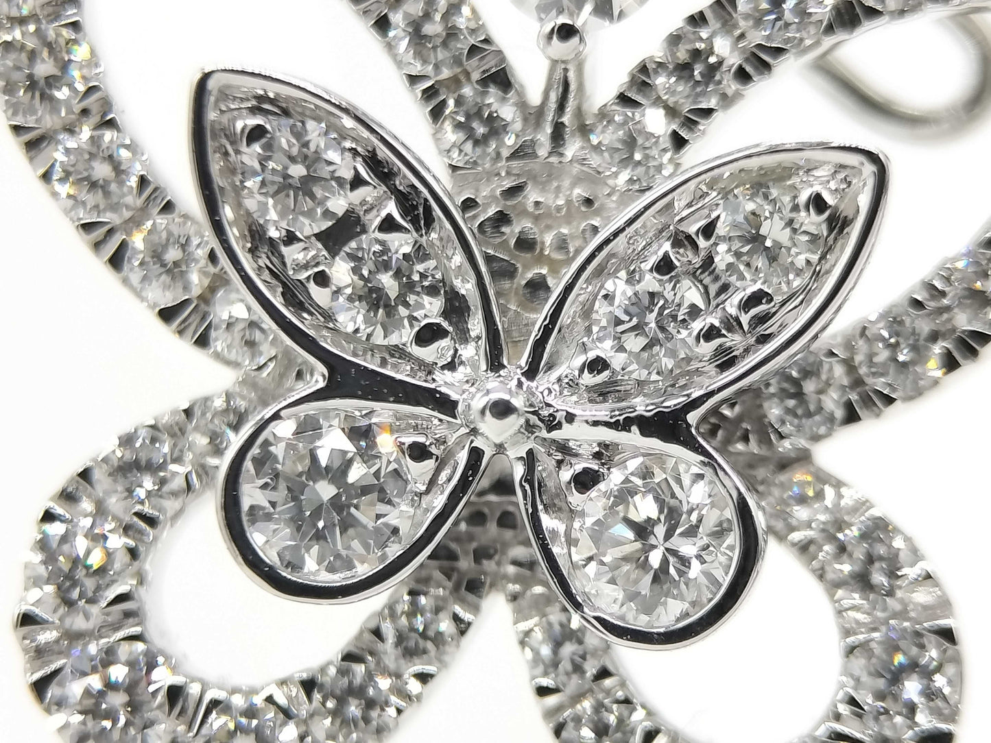 GRAFF Butterfly Pave Diamond WG Au750 4.8g Earrings 
